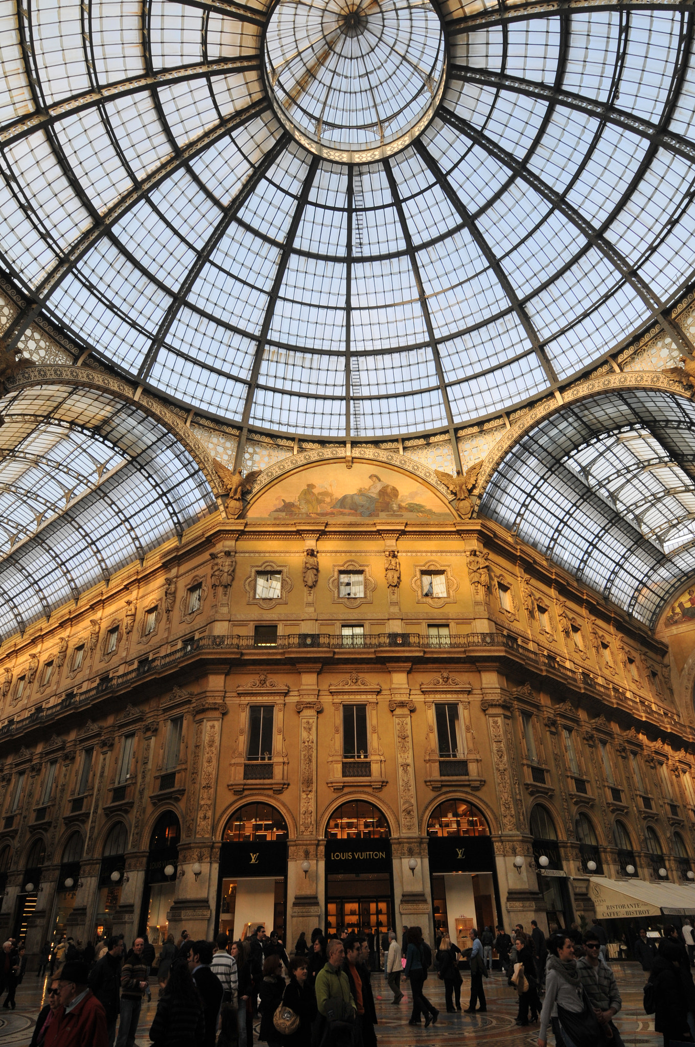 Nikon D300 sample photo. Milan, italy photography