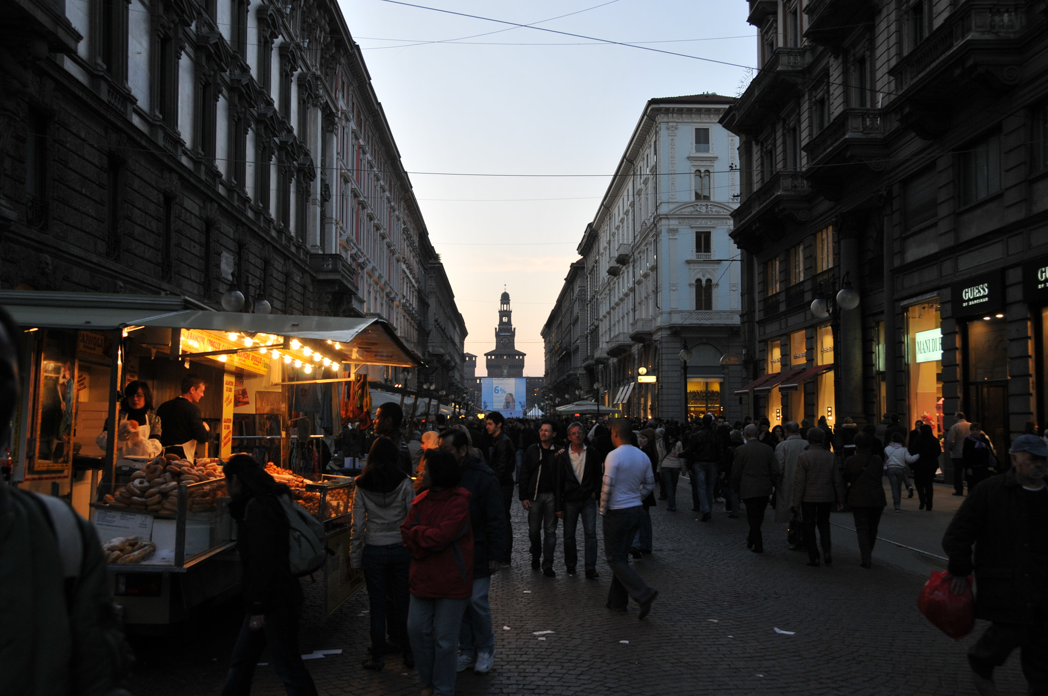Nikon D300 sample photo. Milan, italy photography