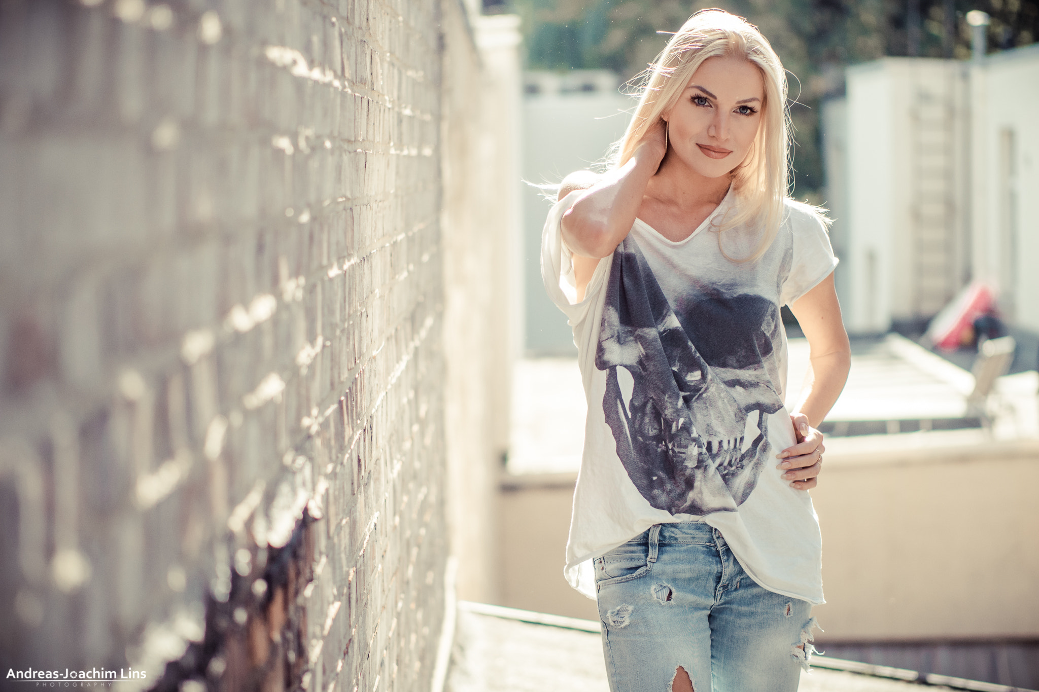 Panasonic Leica DG Nocticron 42.5mm F1.2 ASPH OIS sample photo. Katja photography