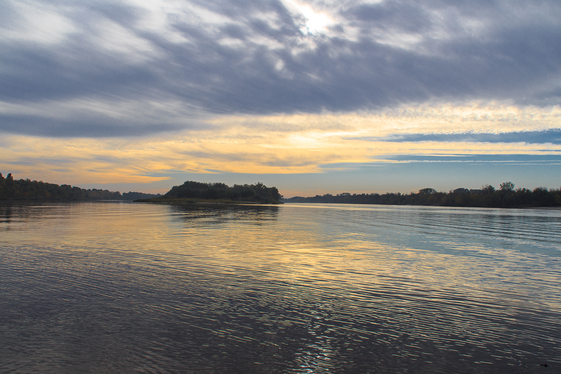 Canon EOS 650D (EOS Rebel T4i / EOS Kiss X6i) sample photo. River photography
