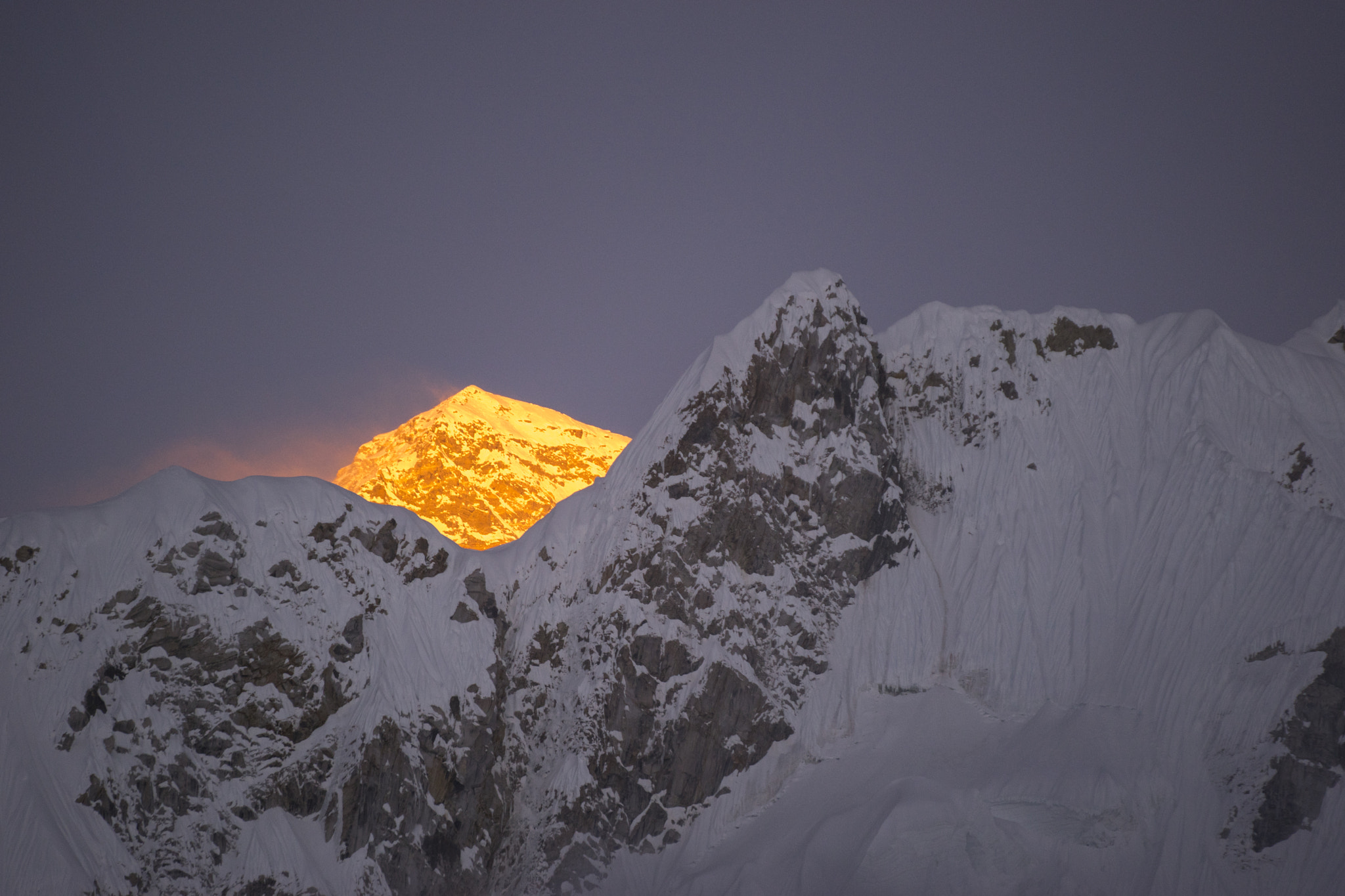 Sony a7 + Tamron SP 70-300mm F4-5.6 Di USD sample photo. Last light from everest. photography