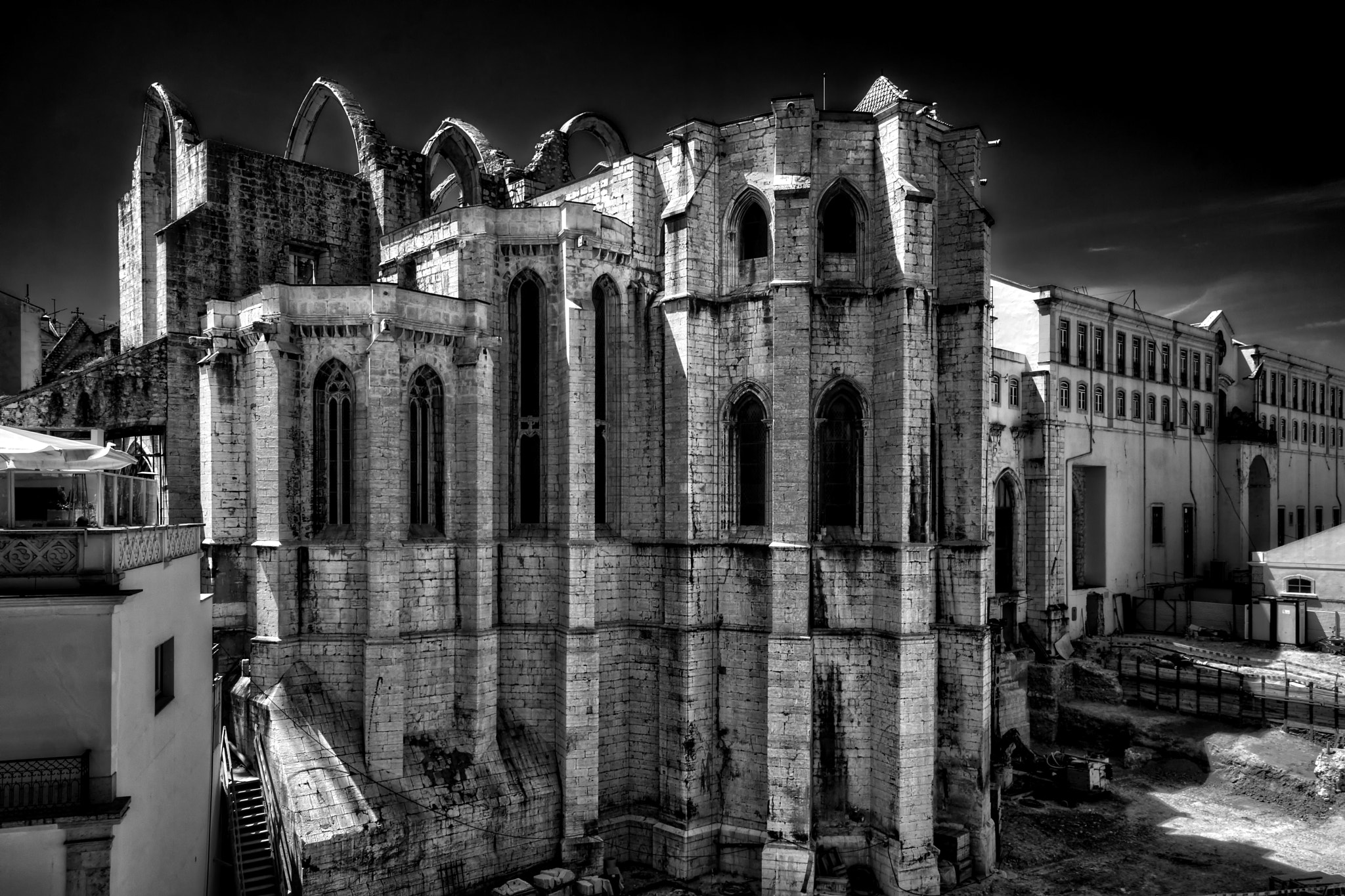 Sony Alpha NEX-7 + Sony E 10-18mm F4 OSS sample photo. Conventa do carmo ruins photography