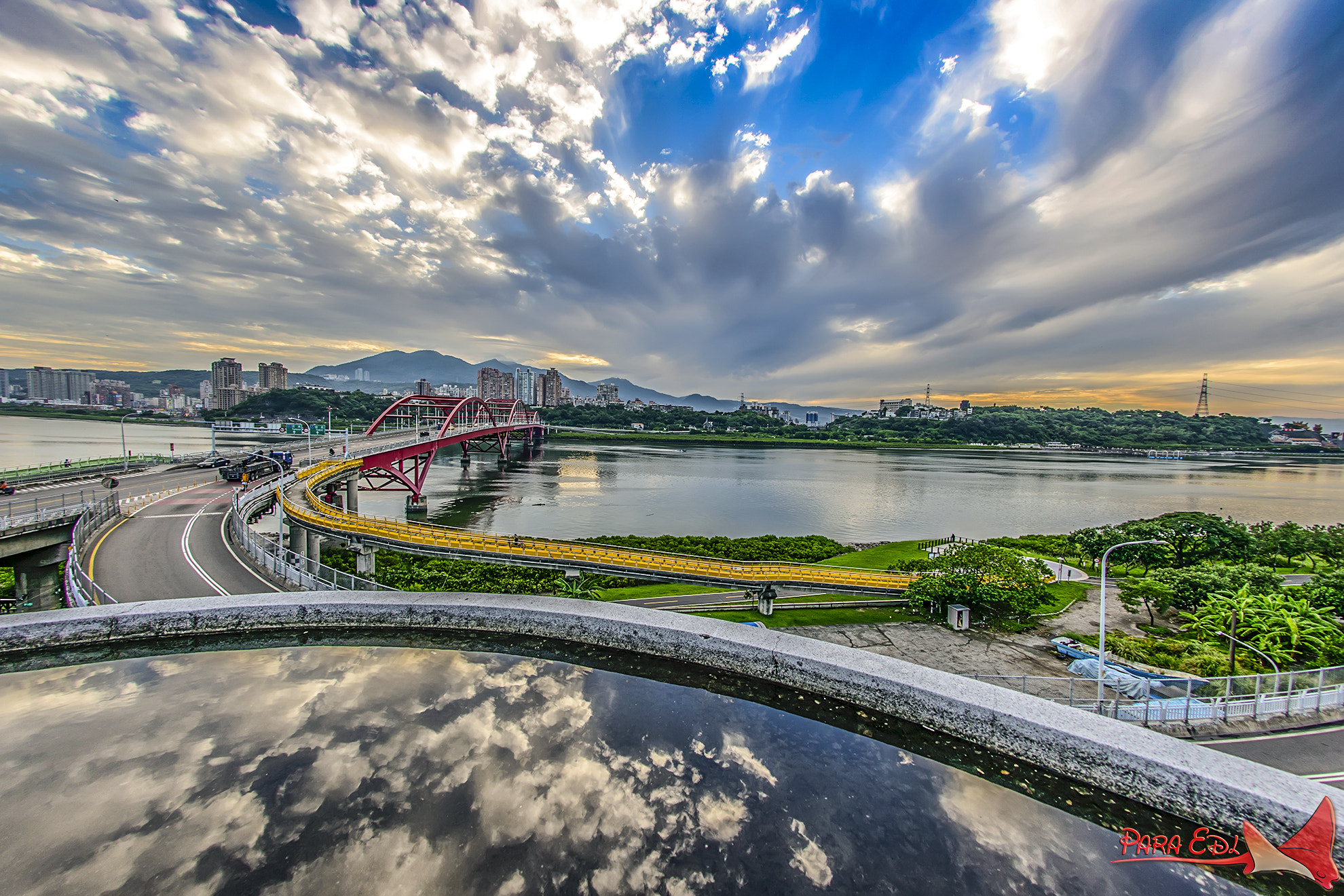 Nikon D800E + Nikon AF Fisheye-Nikkor 16mm F2.8D sample photo. Guan-du bridge photography