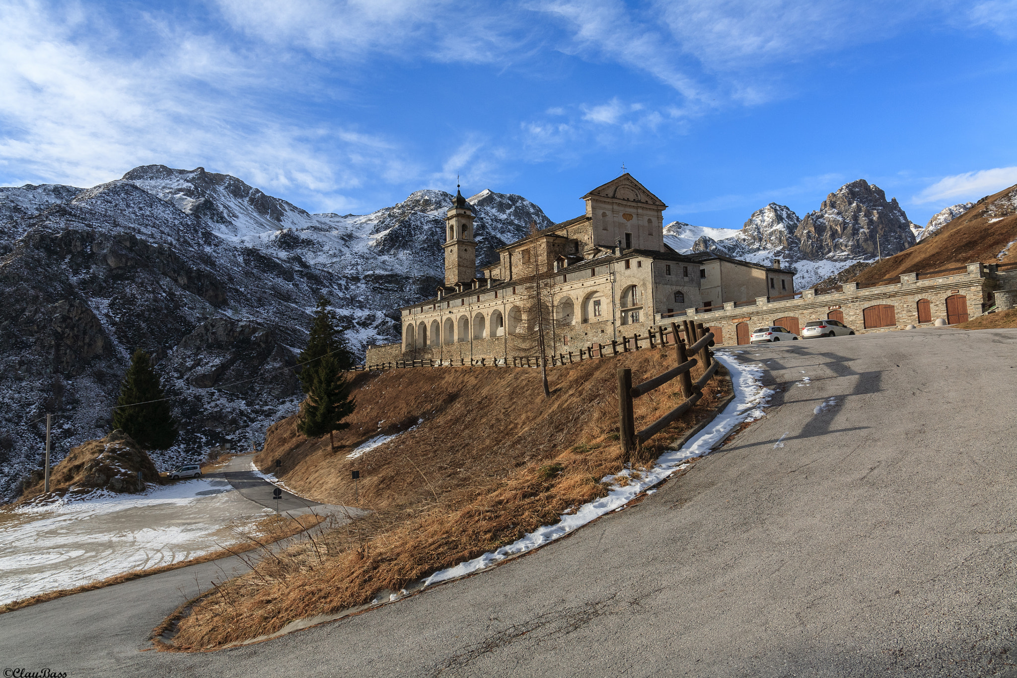Canon EF 24-105mm F3.5-5.6 IS STM sample photo. Il santuario di castelmagno protetto dalle montagne photography