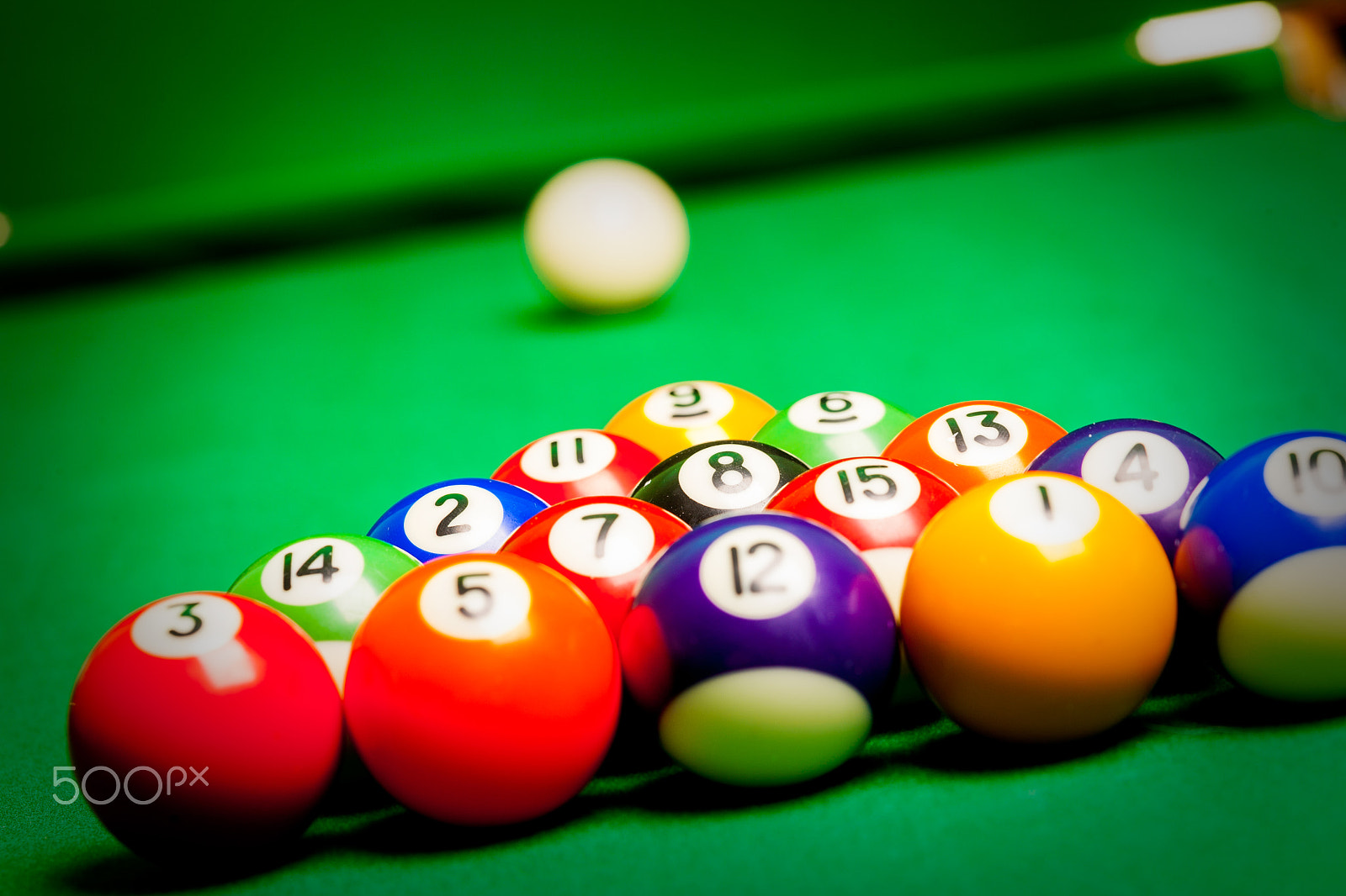 Canon EF 100mm F2.8 Macro USM sample photo. Billiard spheres photography