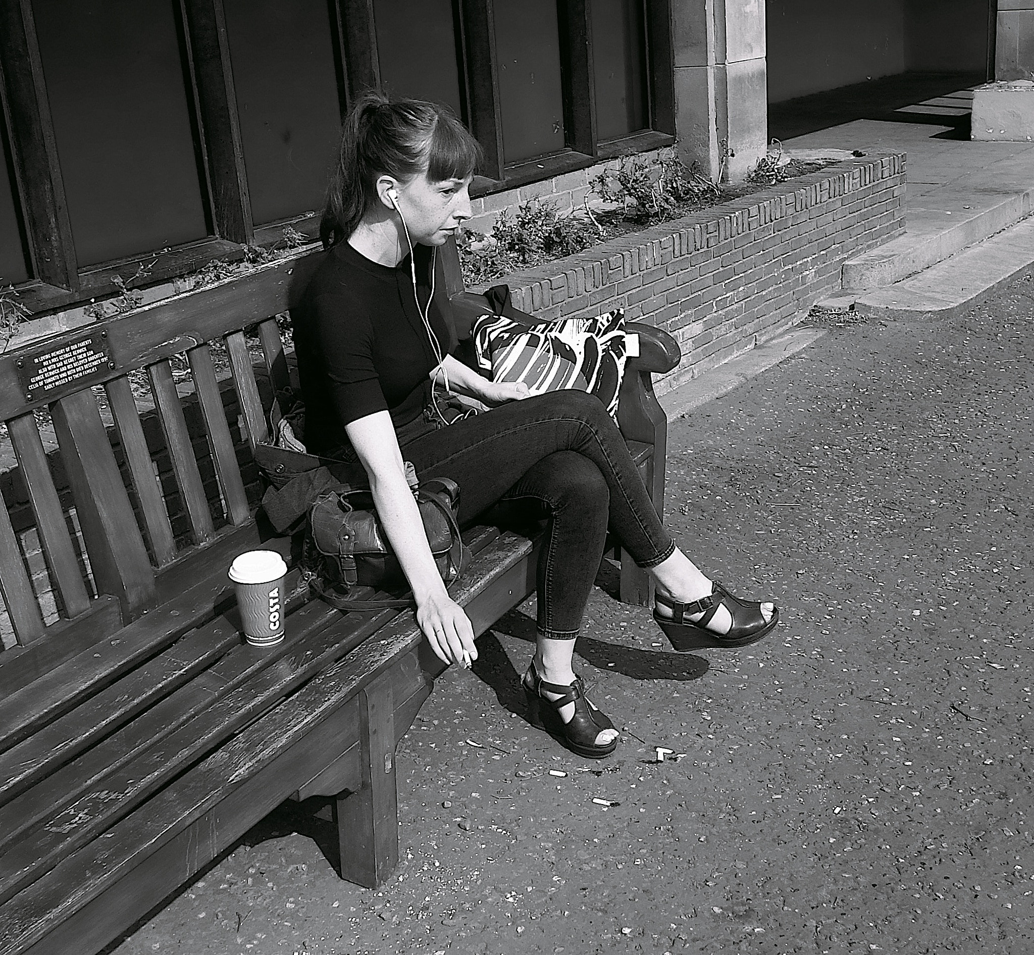 Ricoh GR DIGITAL 4 sample photo. Coffee, music and a wee quiet smoke ... photography