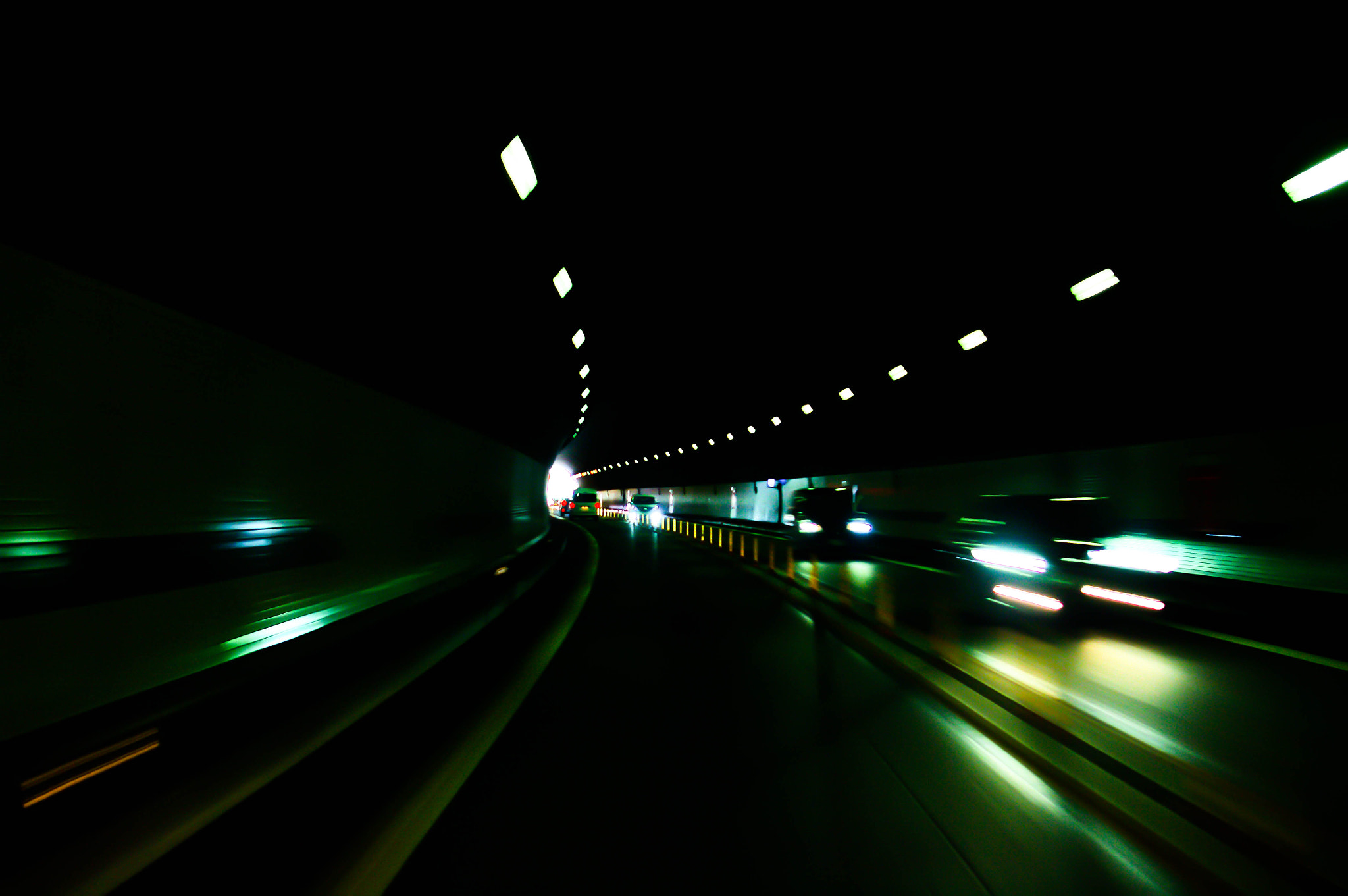 Pentax K20D sample photo. トンネル photography