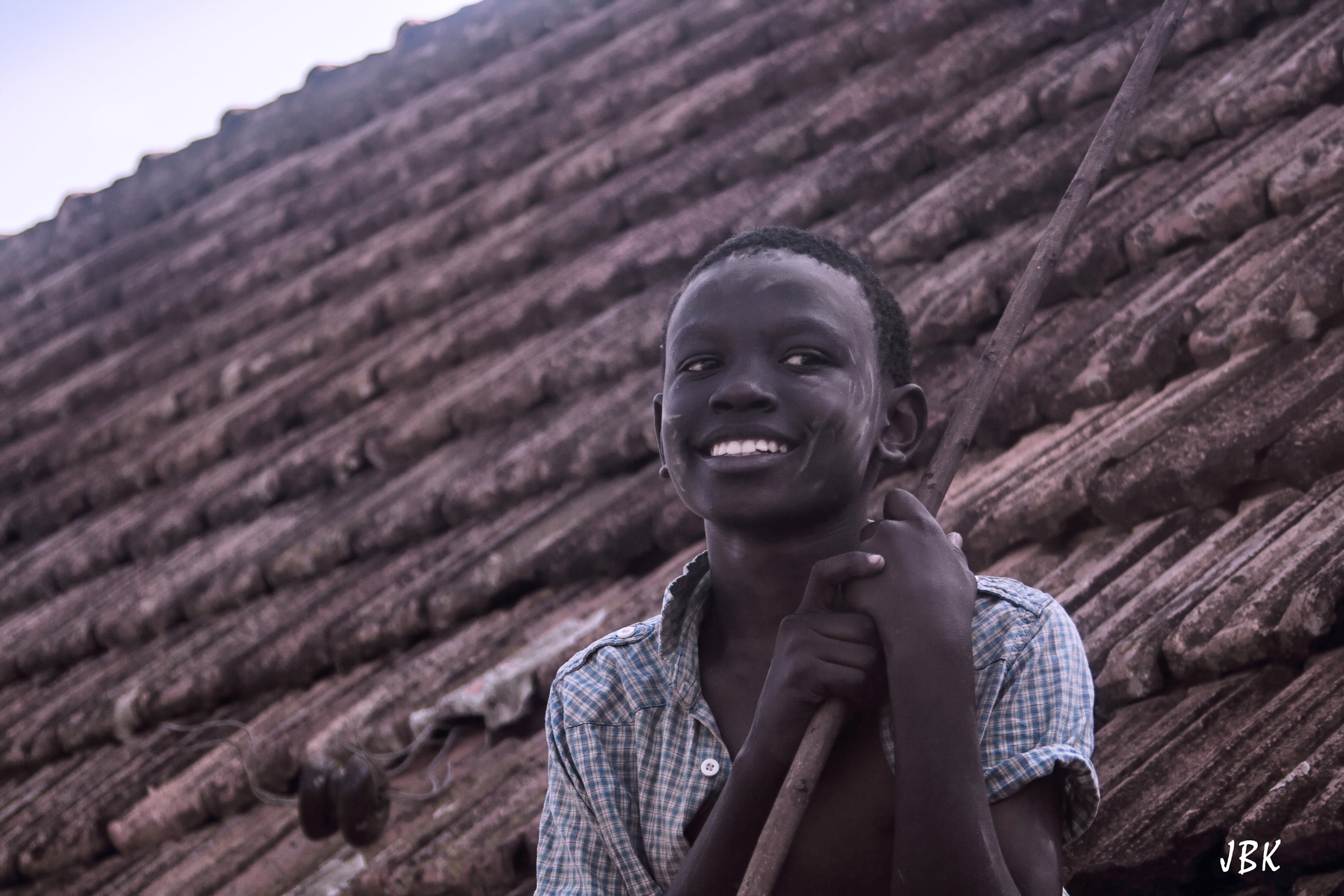 Canon EOS 400D (EOS Digital Rebel XTi / EOS Kiss Digital X) sample photo. African child photography