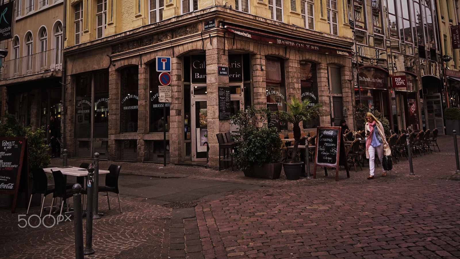 Sony E 16-50mm F3.5-5.6 PZ OSS sample photo. Lille photography