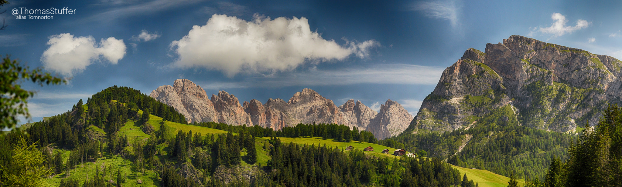 AF Zoom-Nikkor 35-70mm f/2.8 + 2x sample photo. Daunei panorama farbe photography