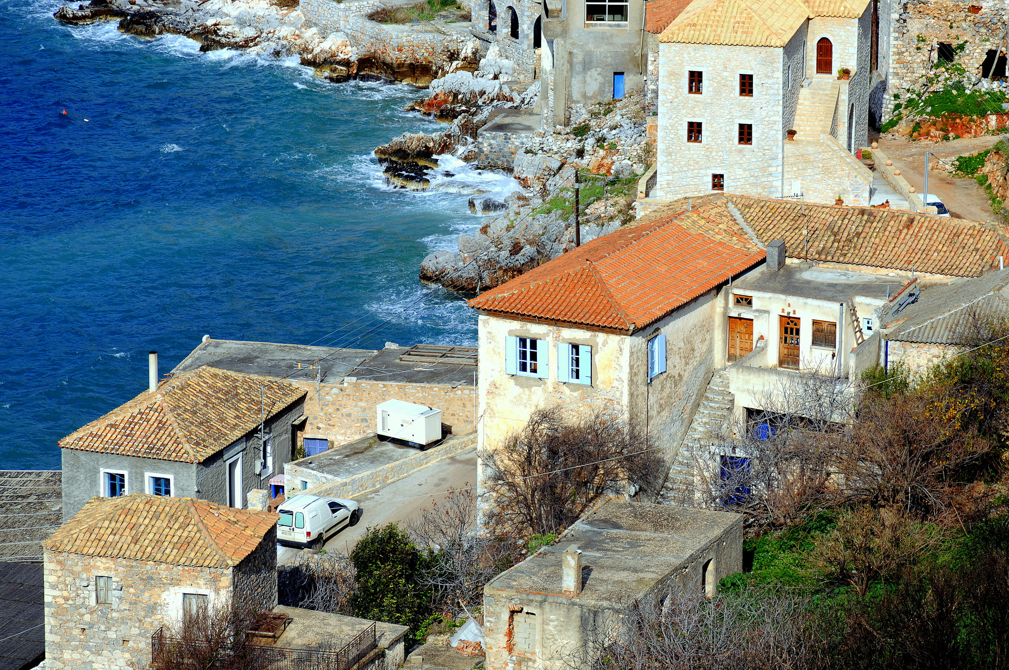 AF Zoom-Nikkor 28-105mm f/3.5-4.5D IF sample photo. Limeni mani peloponnese greece photography