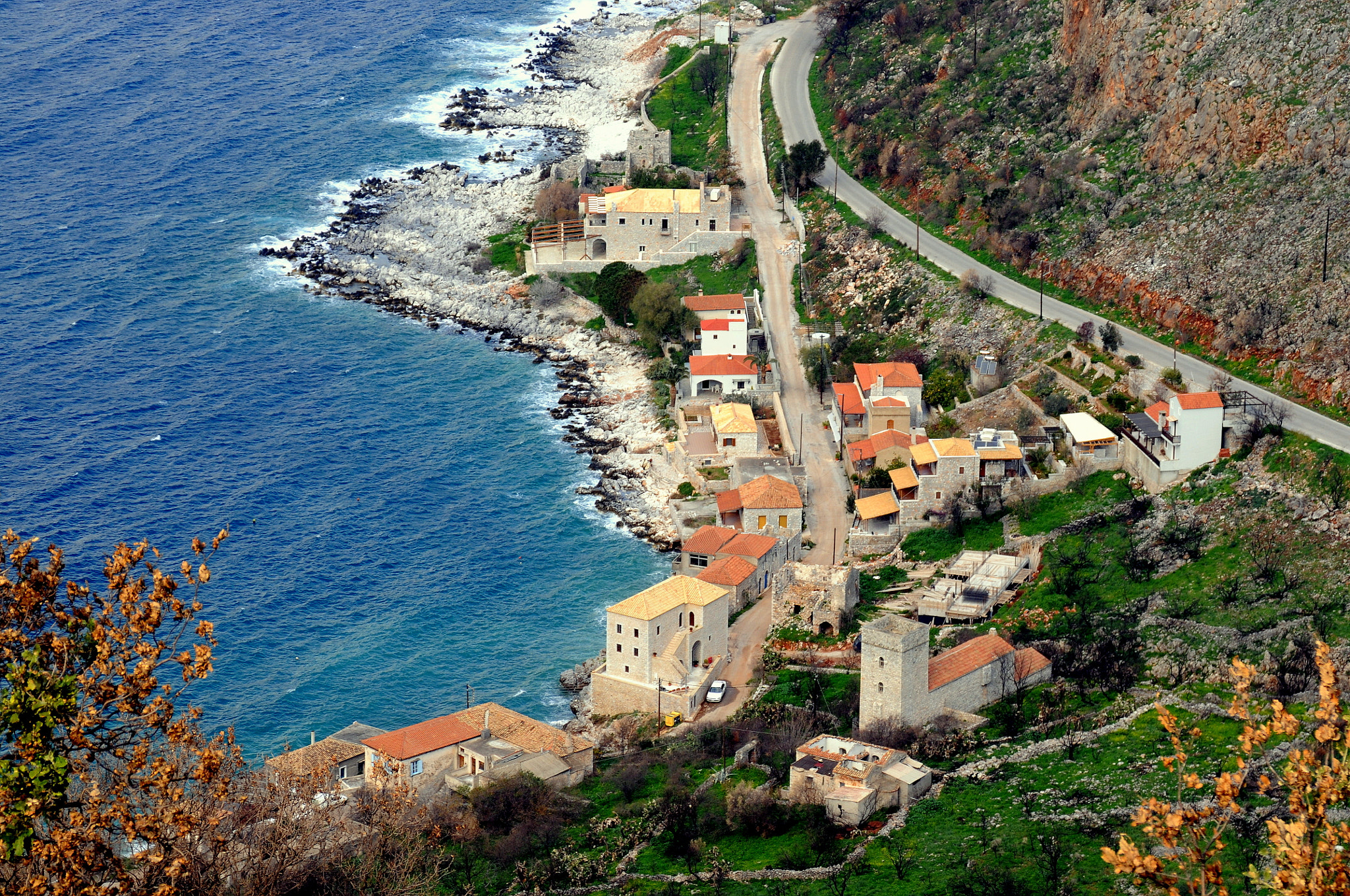 AF Zoom-Nikkor 28-105mm f/3.5-4.5D IF sample photo. Limeni mani peloponnese greece photography