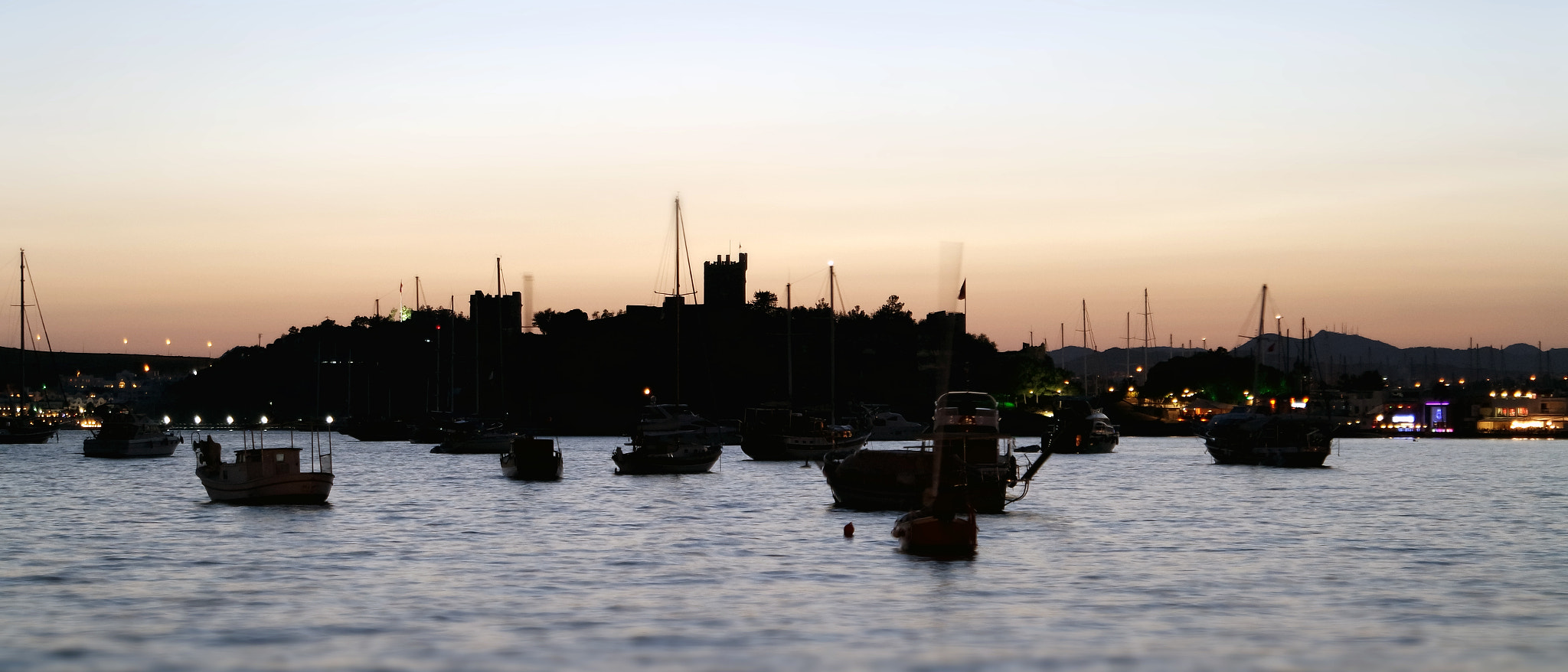 Samsung NX 16-50mm F3.5-5.6 Power Zoom ED OIS sample photo. End of holiday.. photography