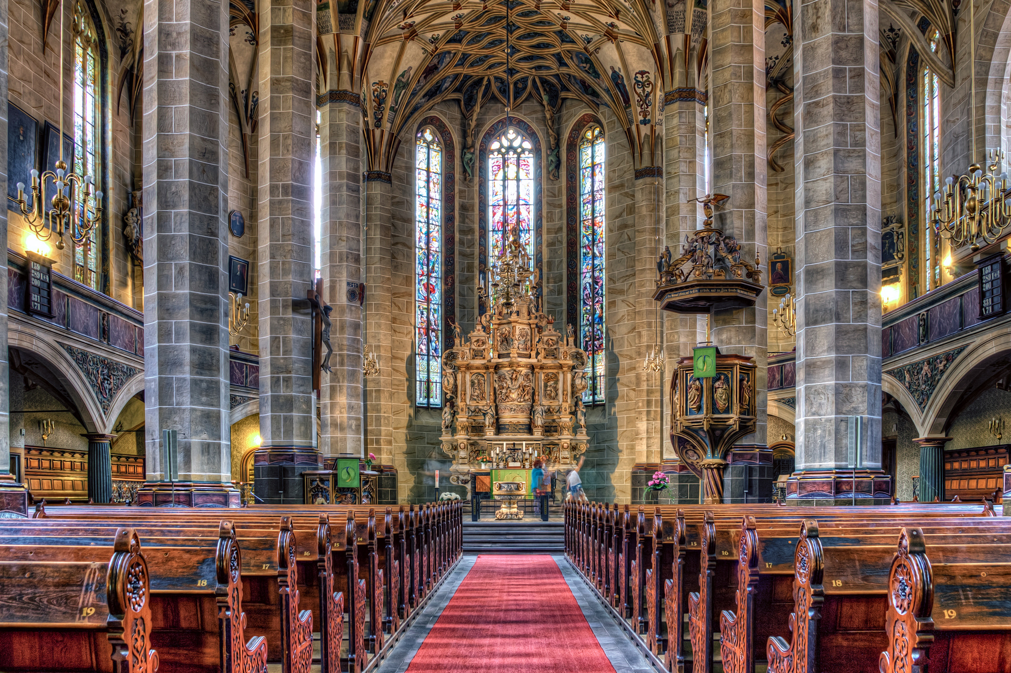 Sigma 17-70mm F2.8-4 DC Macro OS HSM sample photo. Stadtkirche st. marien pirna photography