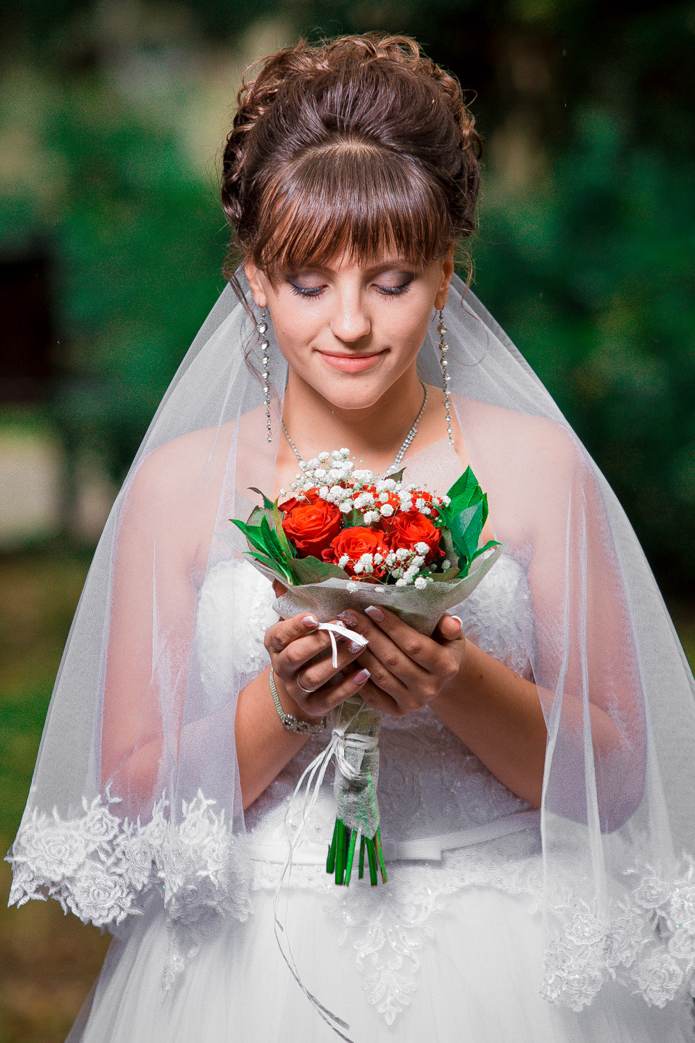 Sigma 70-200mm F2.8 EX DG OS HSM sample photo. Beautiful bride aliona photography