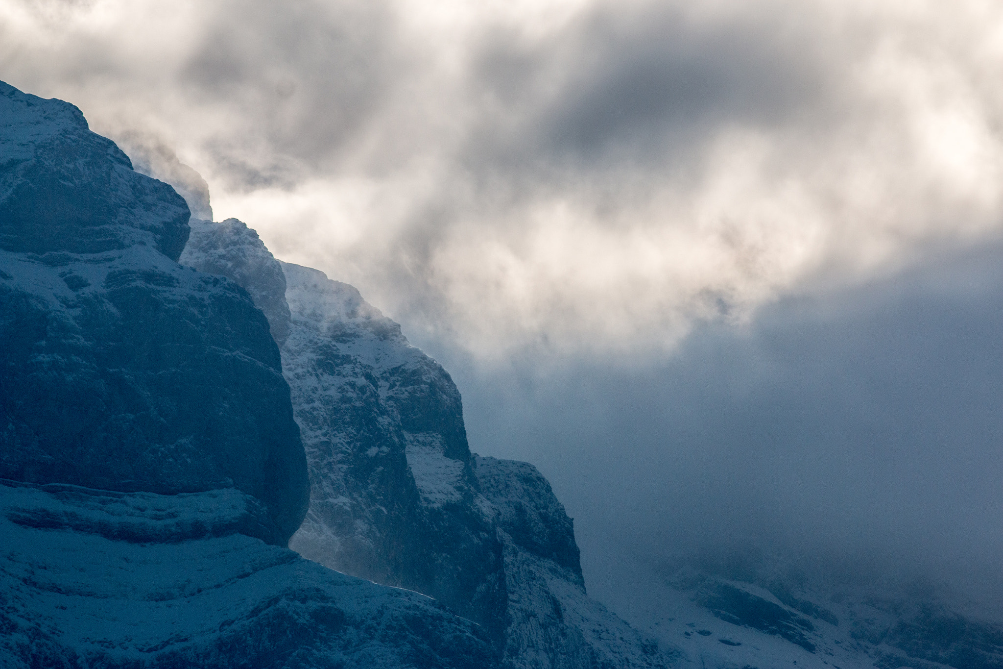 Canon EF 200mm f/2.8L II + 2x sample photo. Clouds and cliffs ii photography