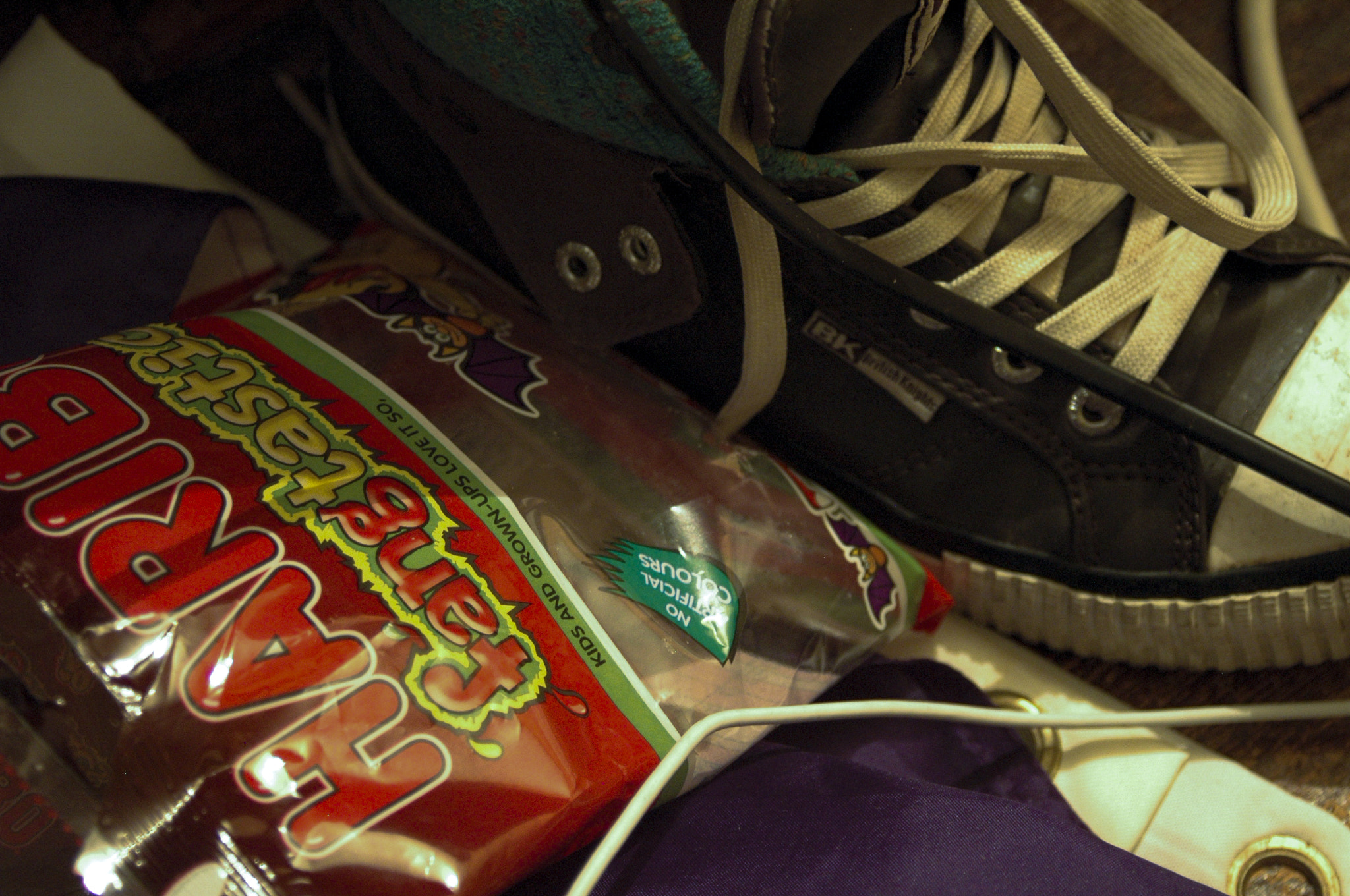 AF Zoom-Nikkor 28-80mm f/3.3-5.6G sample photo. Haribo & shoe photography