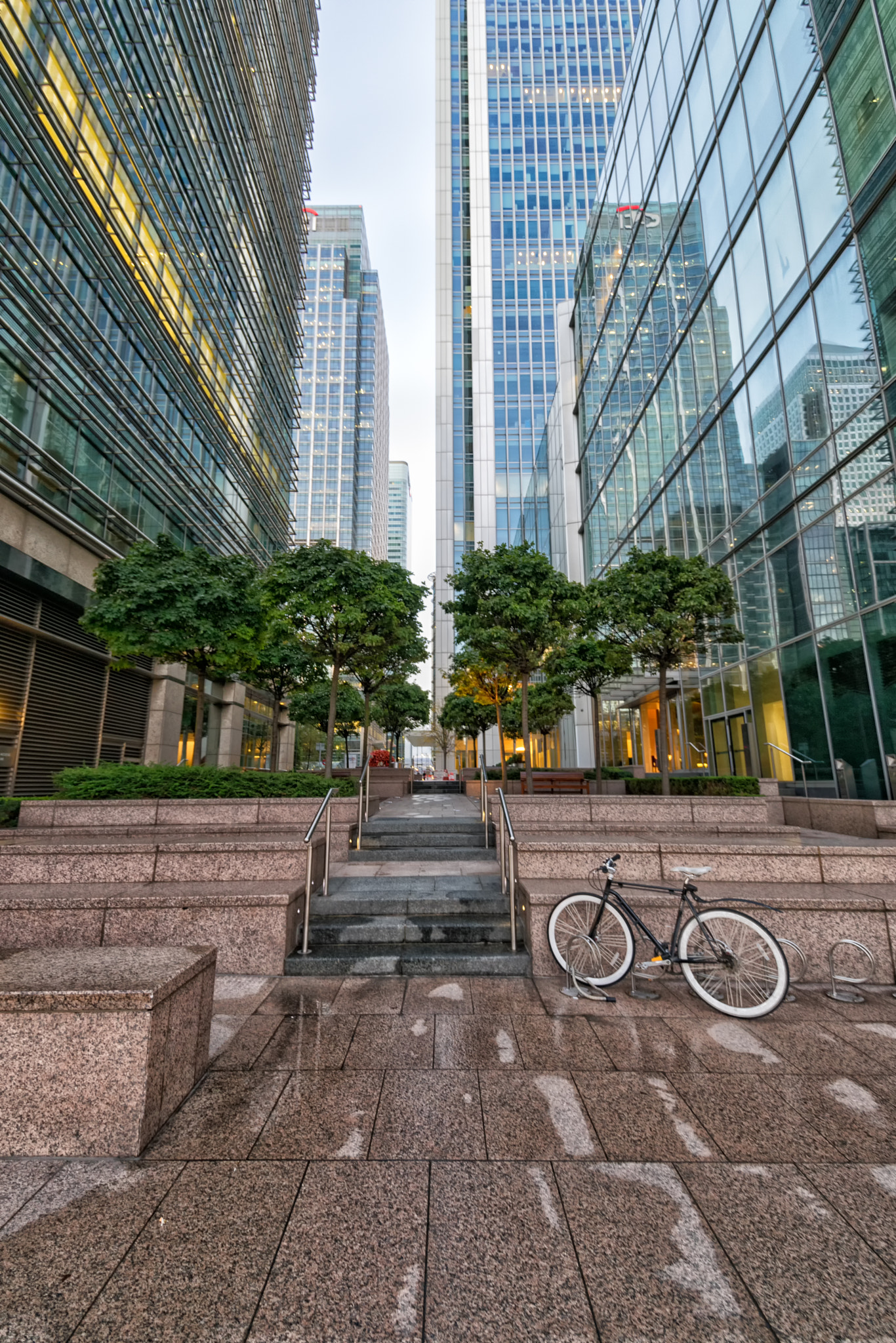 Samyang 14mm F2.8 ED AS IF UMC sample photo. Bicycle photography