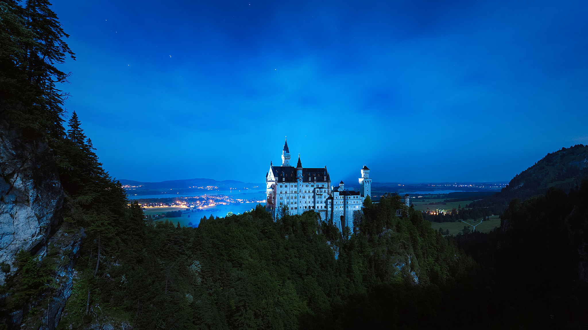 Nikon D3 sample photo. Neuschwanstein photography