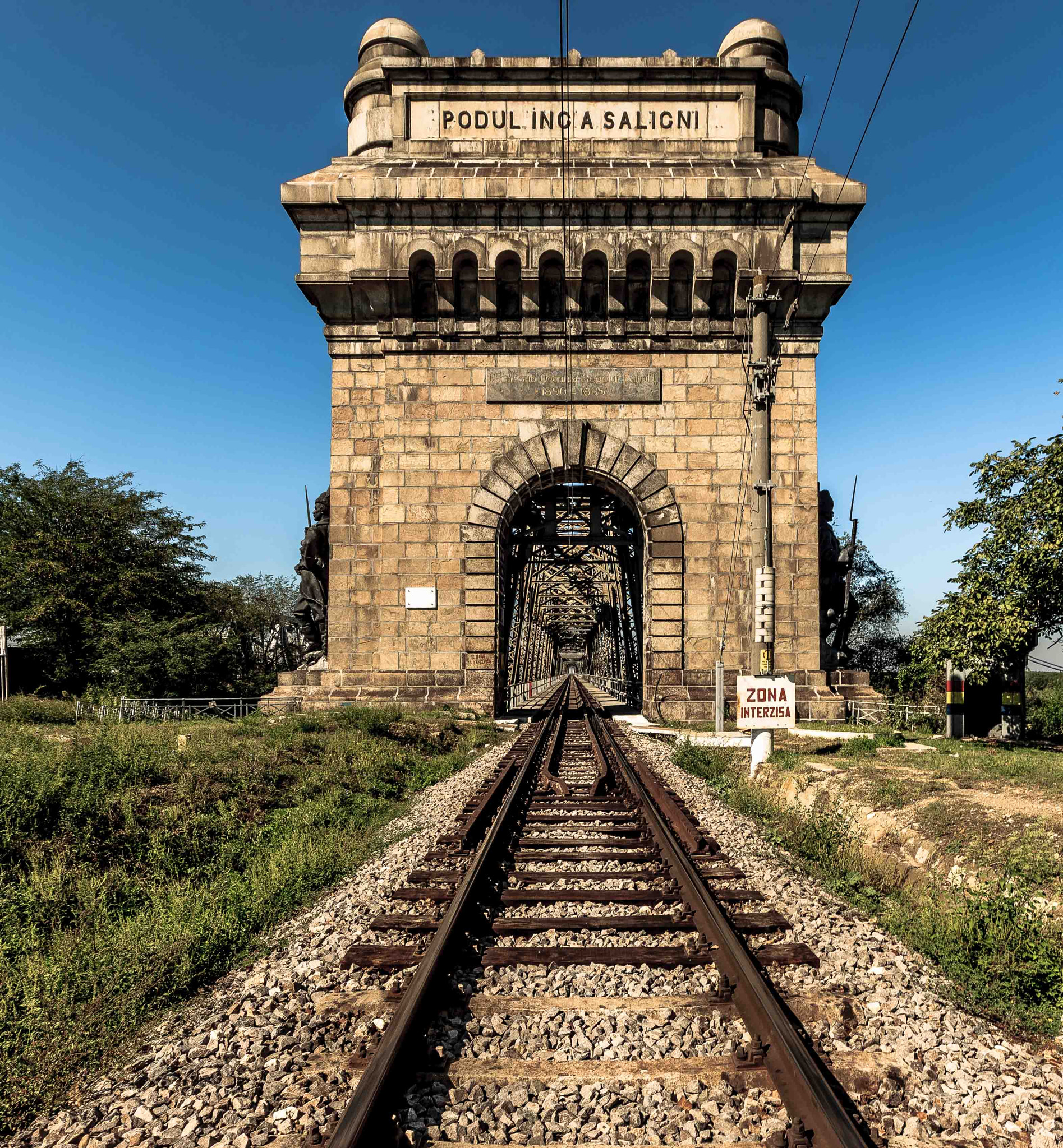 Canon EOS-1Ds Mark III sample photo. Anghel saligny bridge photography