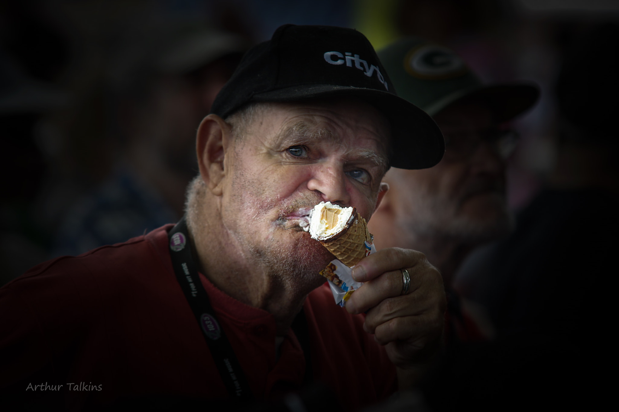 Pentax K-3 + Sigma 70-200mm F2.8 EX DG Macro HSM II sample photo. My kingdom for an ice cream... photography