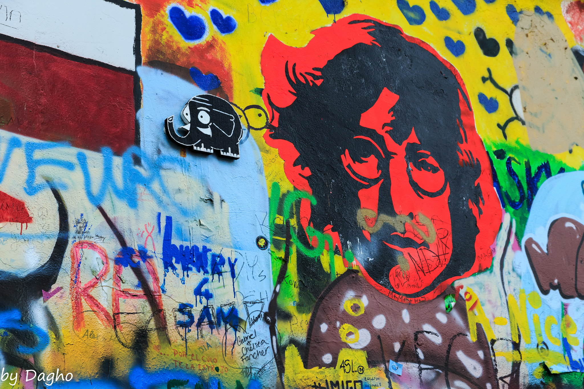 Canon EF 28-105mm f/3.5-4.5 USM sample photo. John lennon wall photography