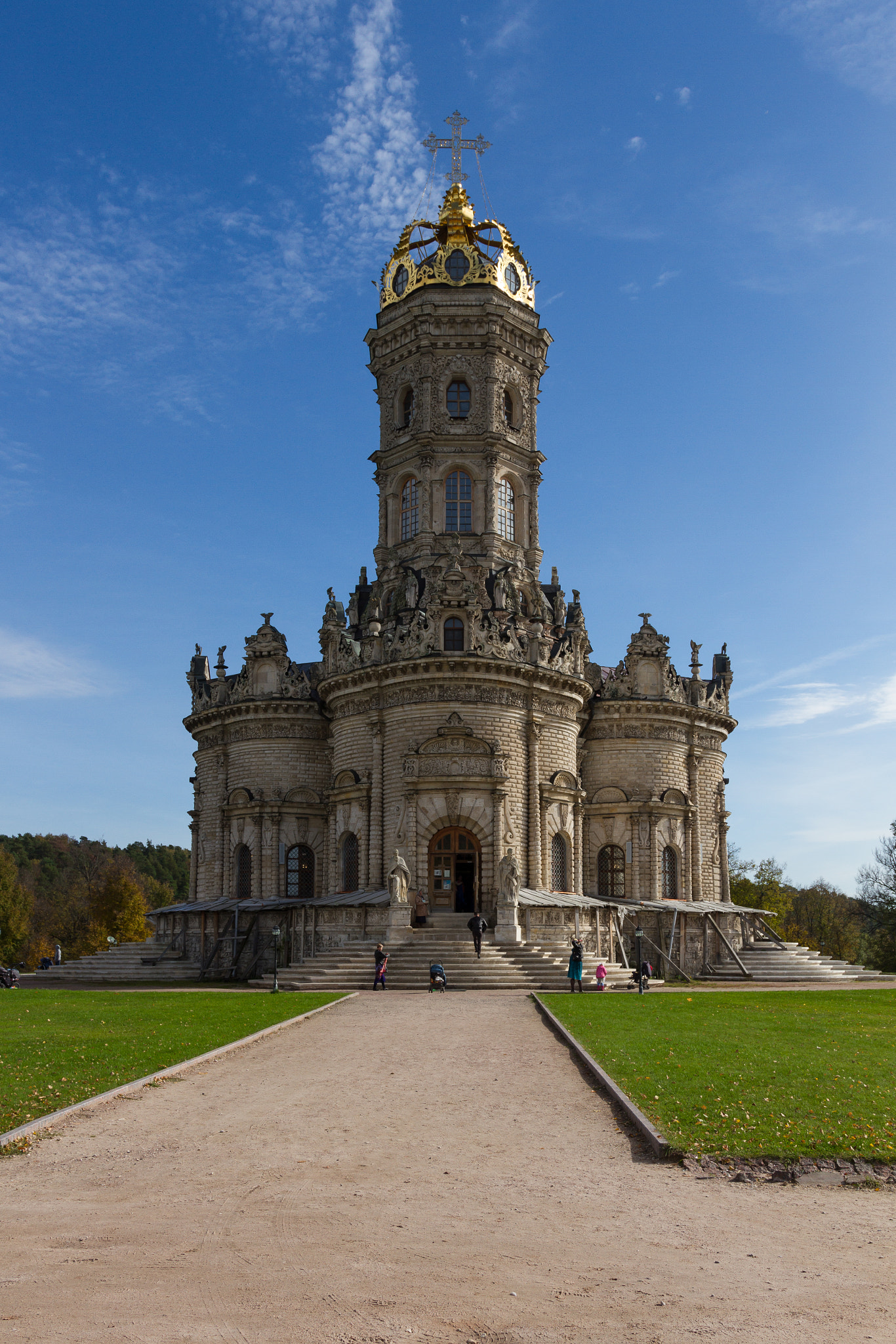 Sigma 18-35mm f/1.8 DC HSM sample photo. Church photography