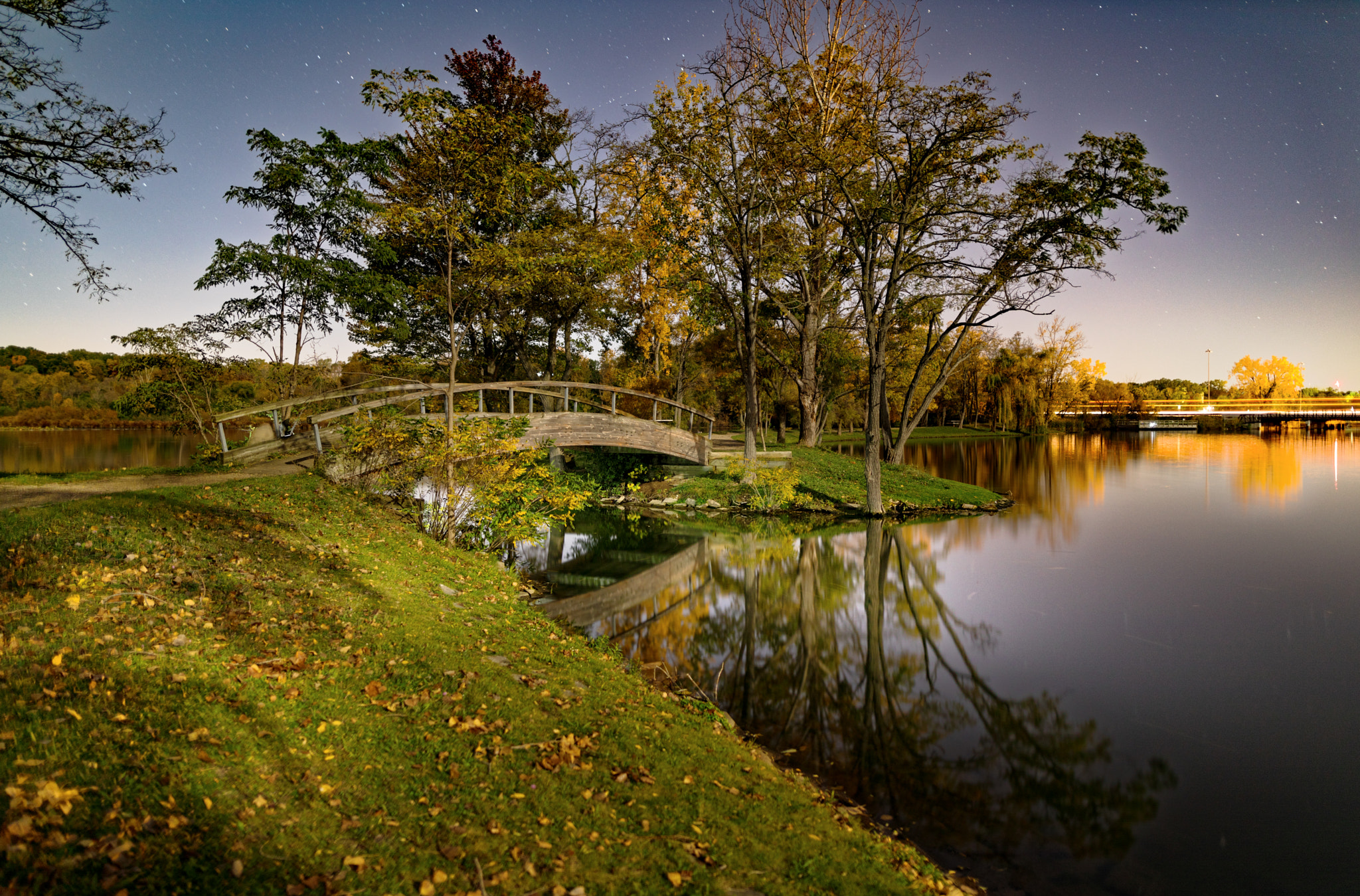 Sigma 24mm F1.4 DG HSM Art sample photo. Bridge by the hunters moonlight photography