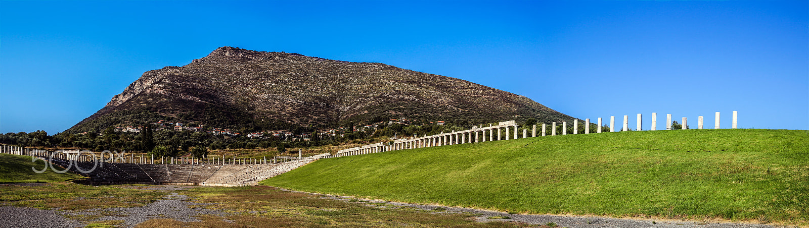 Canon EOS 650D (EOS Rebel T4i / EOS Kiss X6i) + Sigma 18-50mm f/2.8 Macro sample photo. Ancient messene, greece stadium photography