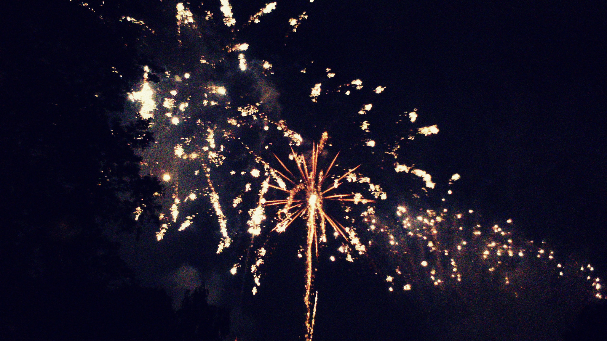 Sony Xperia U sample photo. Fireworks photography