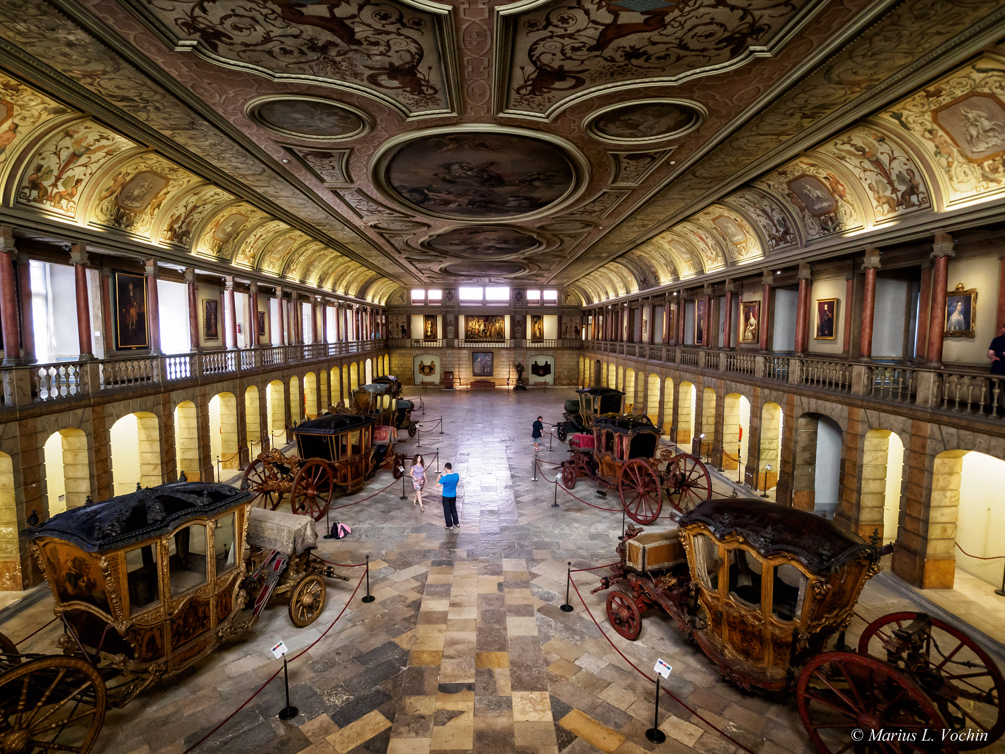 Olympus OM-D E-M10 II + OLYMPUS M.9-18mm F4.0-5.6 sample photo. Coaches museum photography