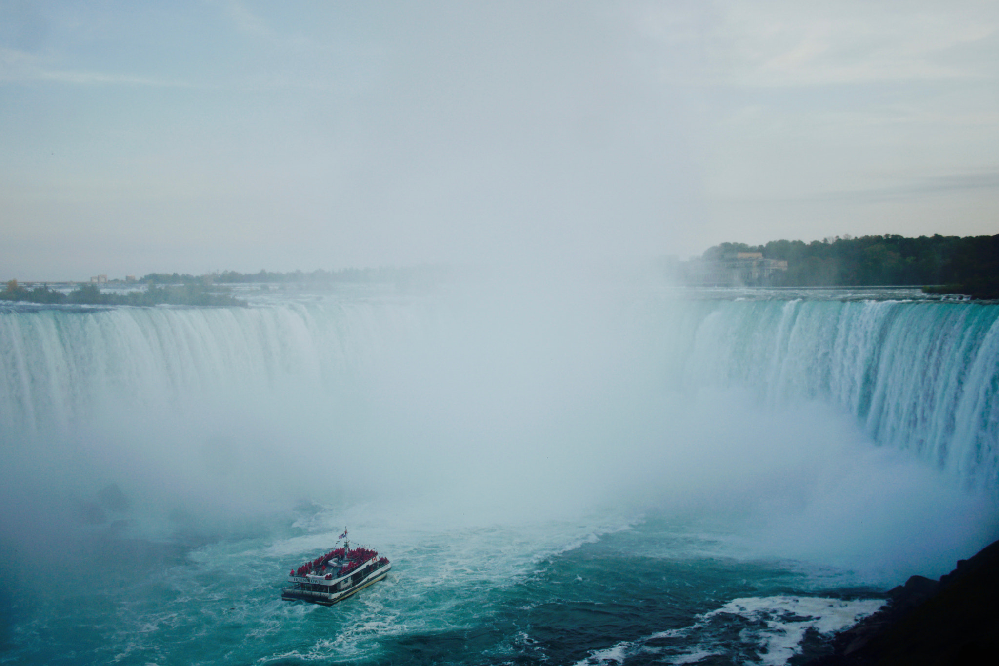 Sony a6300 + Tamron 18-270mm F3.5-6.3 Di II PZD sample photo. Niagara falls photography