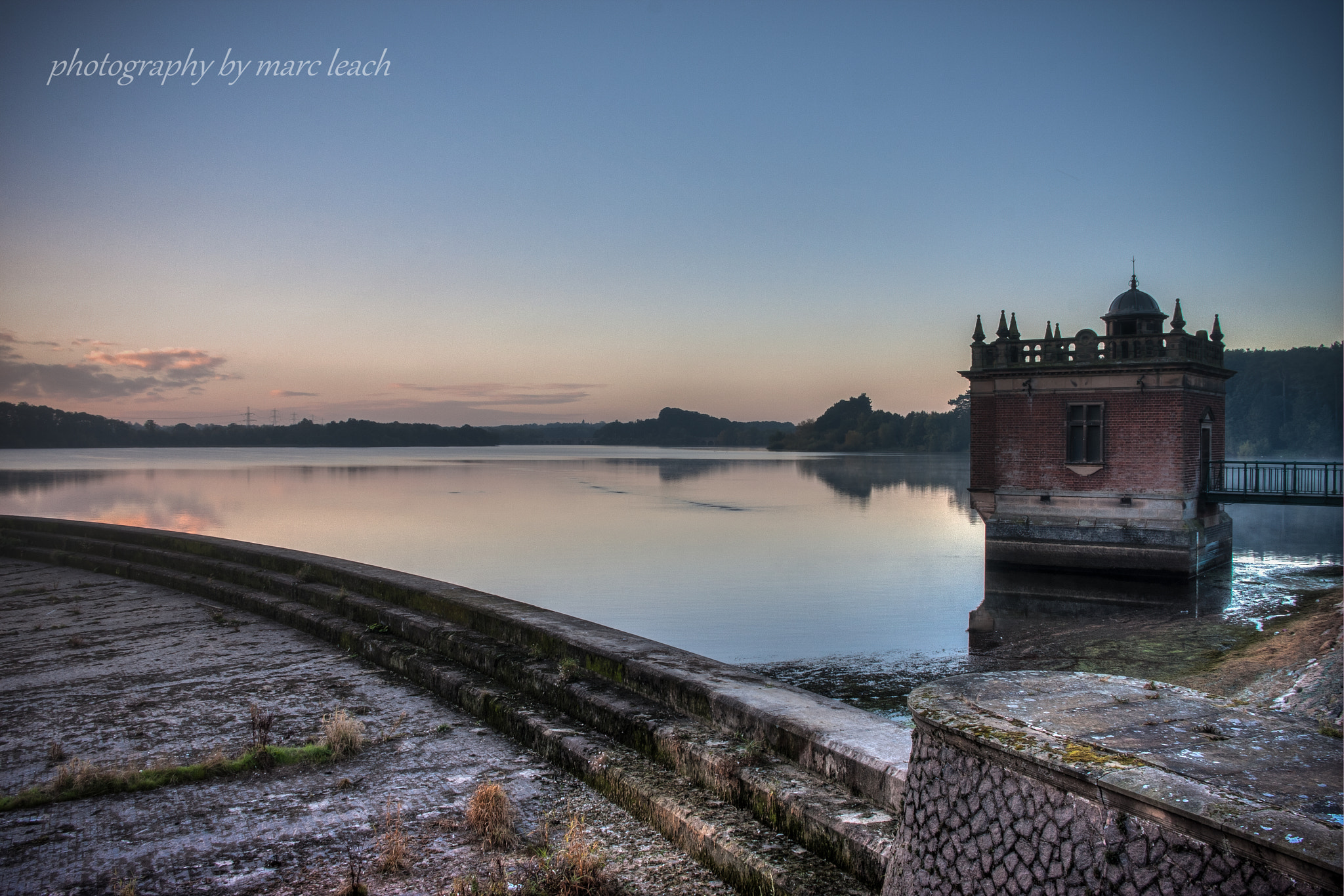 Canon EOS 40D + Sigma 18-50mm f/3.5-5.6 DC sample photo. Swithland reservoir sunrise photography