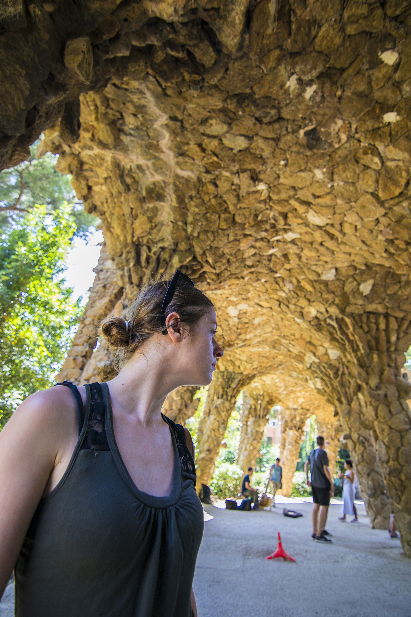Nikon D3100 + Tokina AT-X 11-20 F2.8 PRO DX (AF 11-20mm f/2.8) sample photo. Parque guell photography