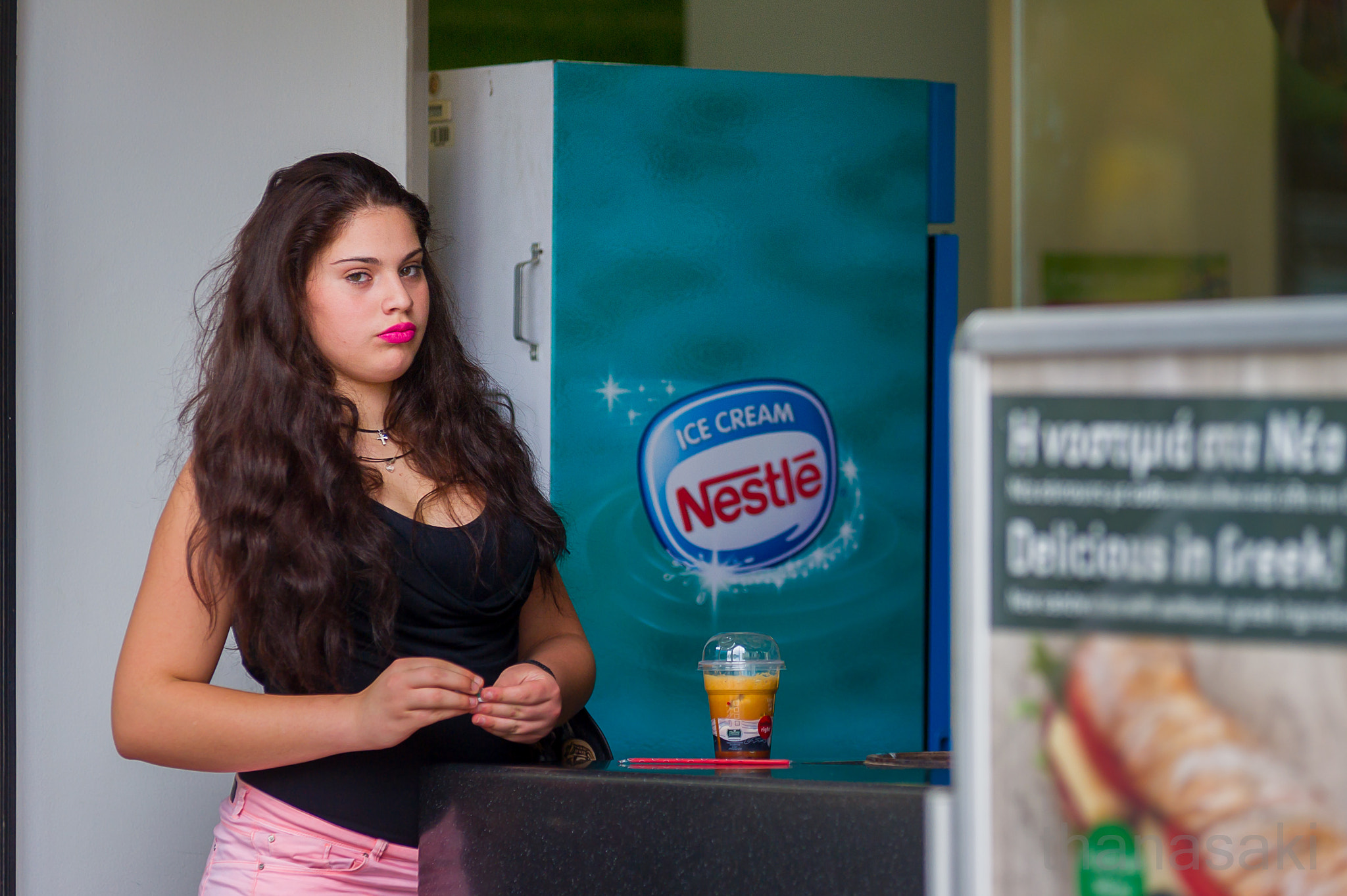 Nikon AF-Nikkor 80-200mm F2.8D ED sample photo. Ice cream and coffee photography