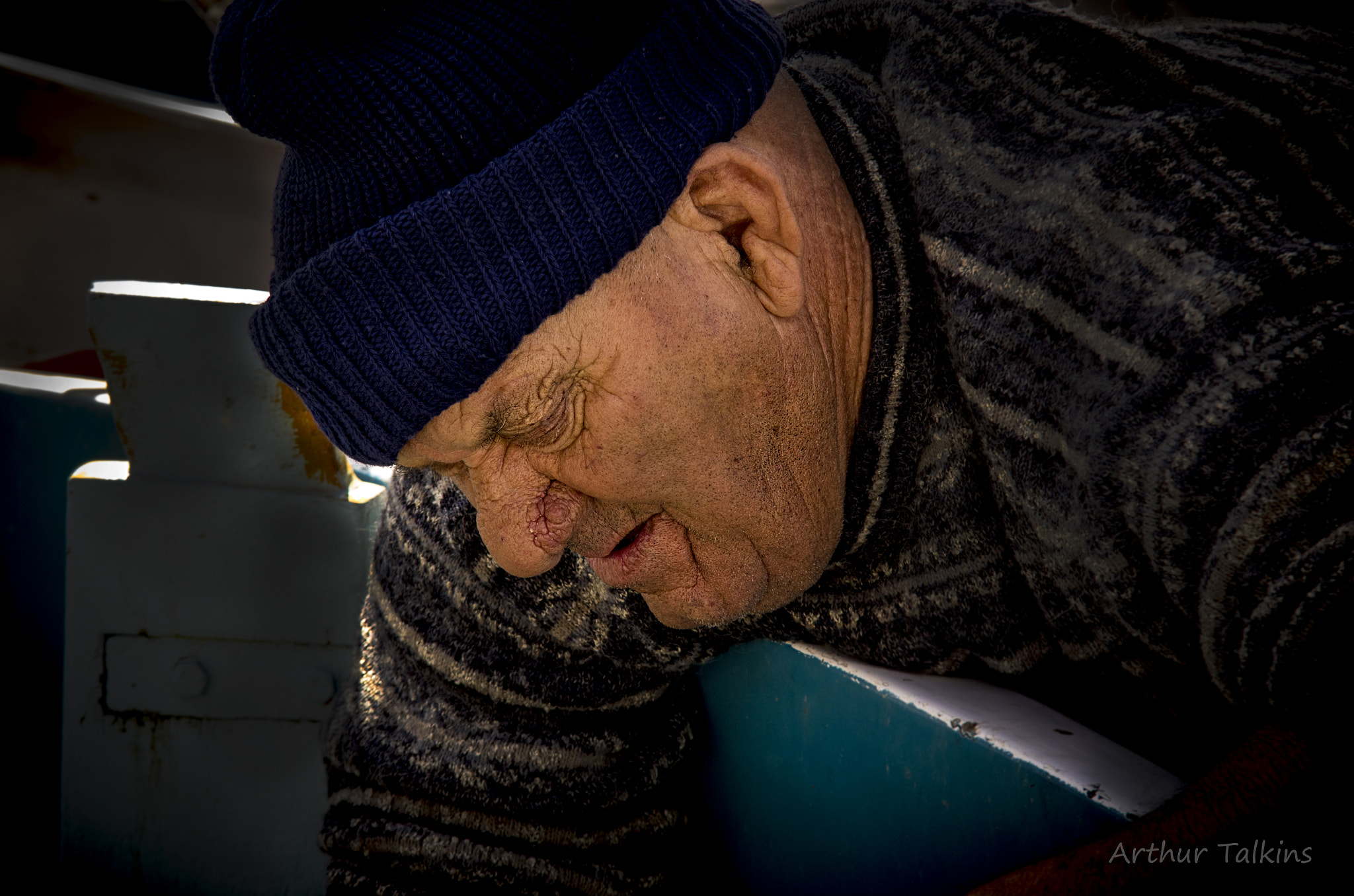 Sigma 70-200mm F2.8 EX DG Macro HSM II sample photo. Work man,,,fishing village...malta. photography