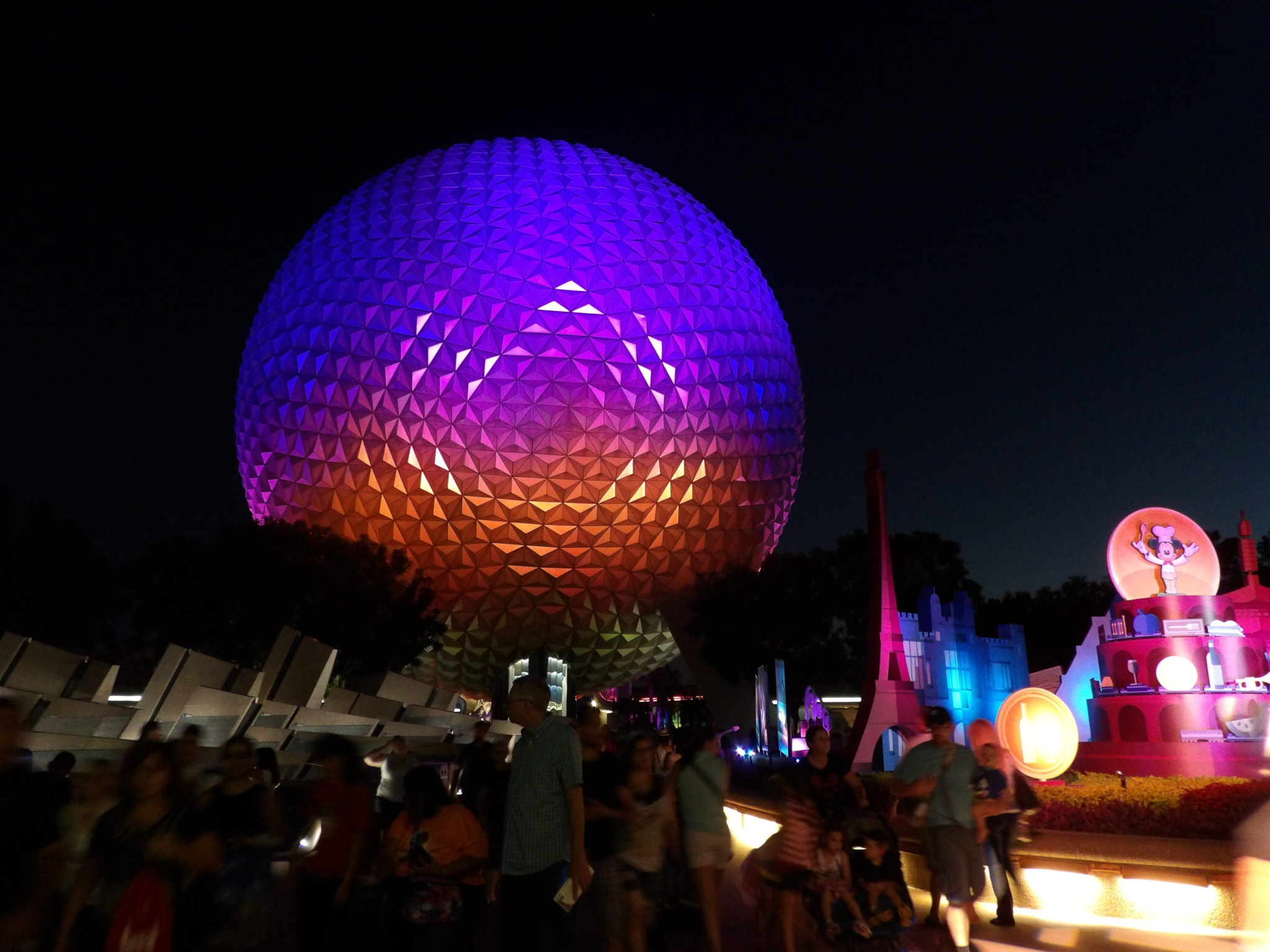 Kodak PIXPRO AZ521 sample photo. Epcot photography