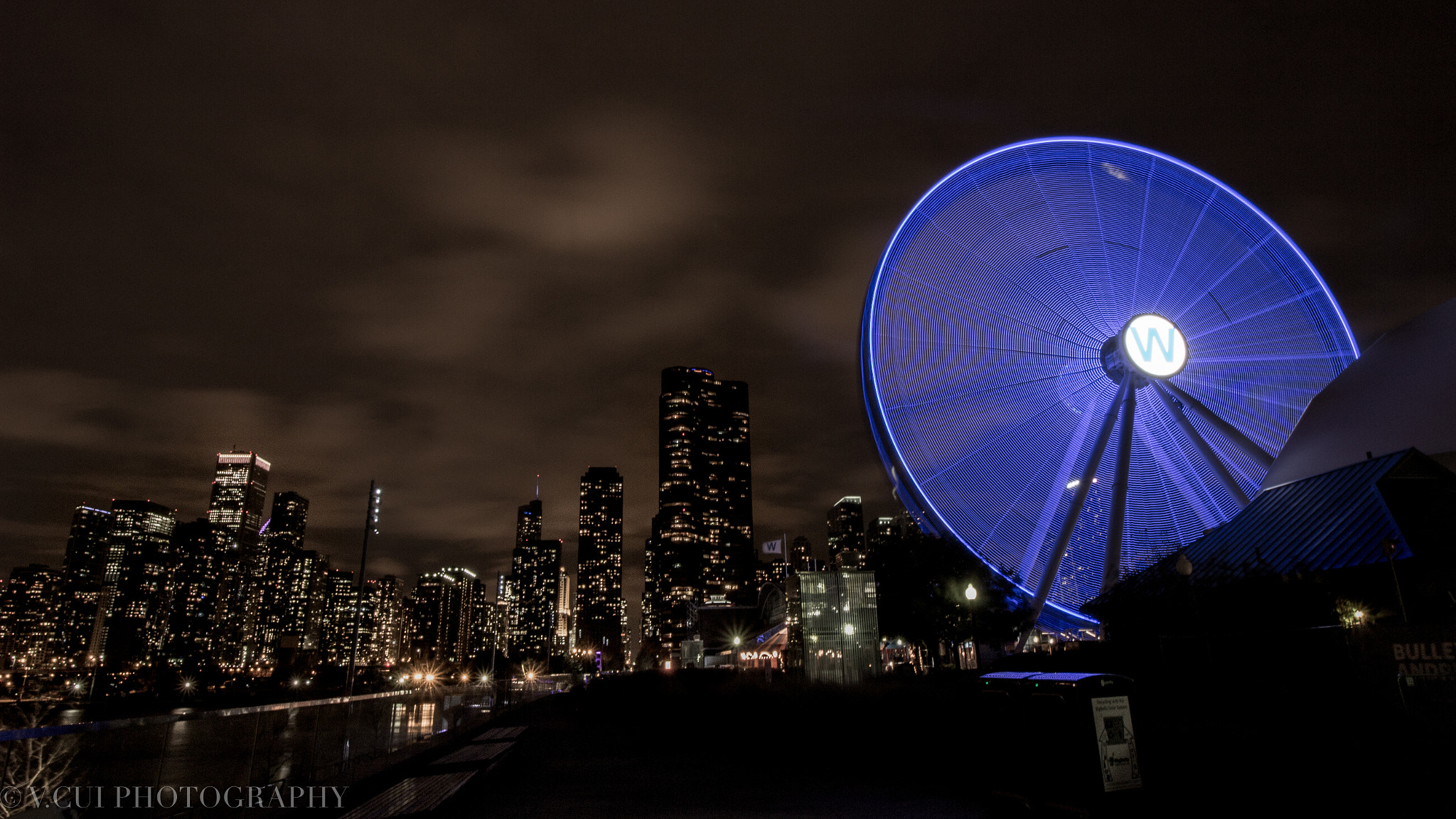 Canon EOS 100D (EOS Rebel SL1 / EOS Kiss X7) sample photo. Ferris wheel @navy pier photography