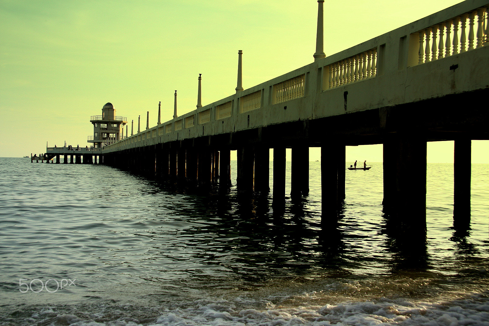 Canon EF-S 17-85mm F4-5.6 IS USM sample photo. Port fisherman photography