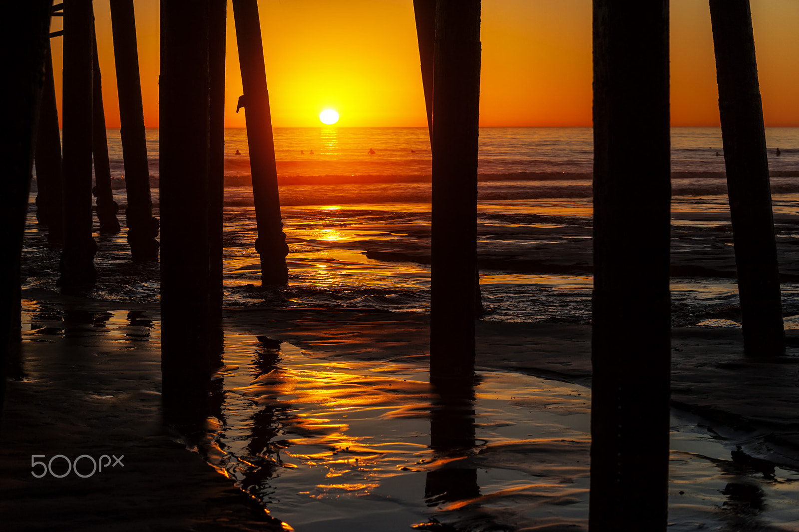 Nikon D700 sample photo. Golden sunset at oceanside pier - october 20, 2016 photography