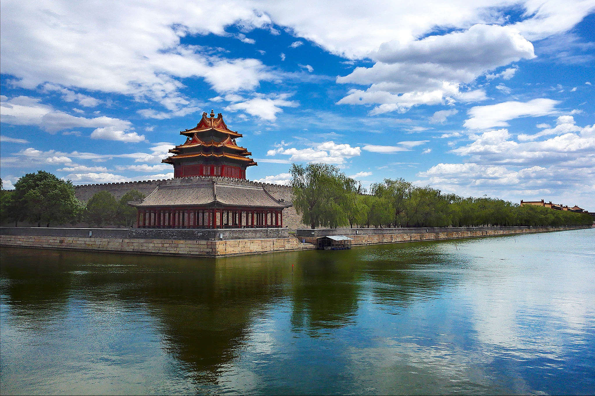 HUAWEI PE-TL10 sample photo. The forbidden city photography