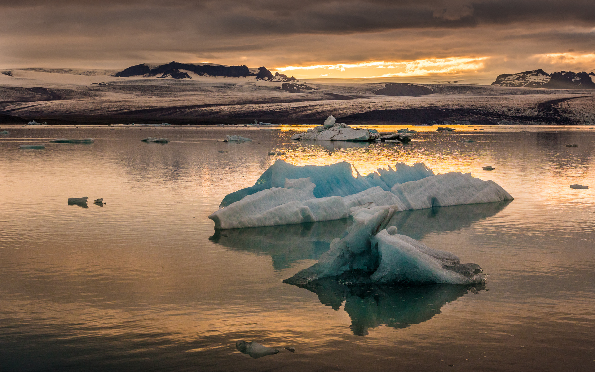Pentax K-3 sample photo. Iceland | glacier lake jökulsarlon photography