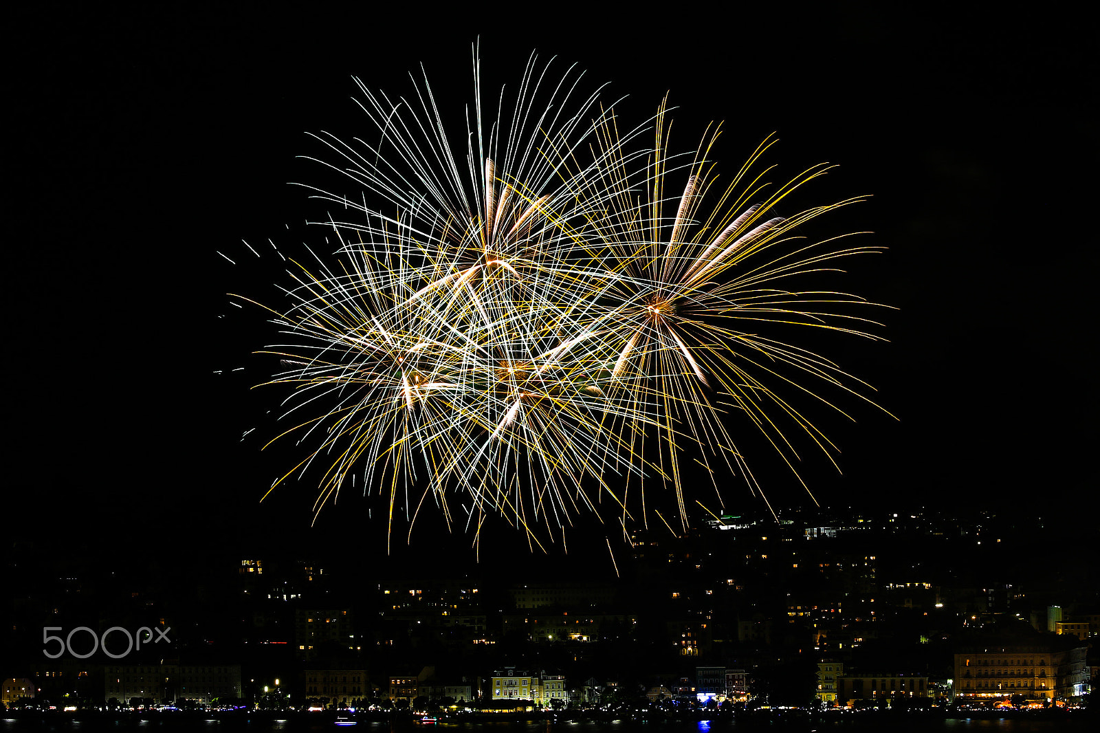 Sigma 70-200mm F2.8 EX DG OS HSM sample photo. Lichterfest gmunden - firework 2016 photography
