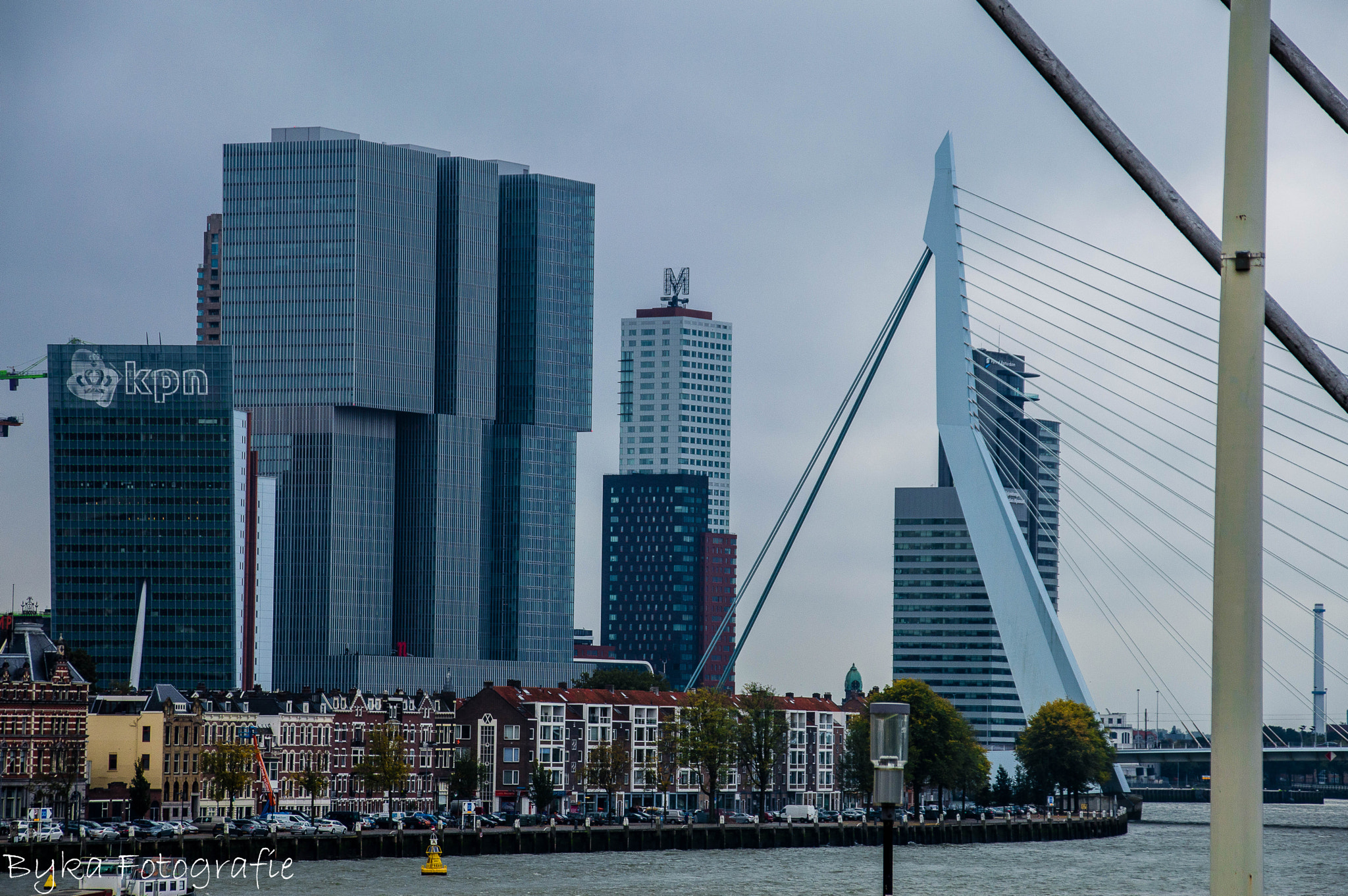 Sigma 28-300mm F3.5-6.3 DG Macro sample photo. Cityscape rotterdam photography