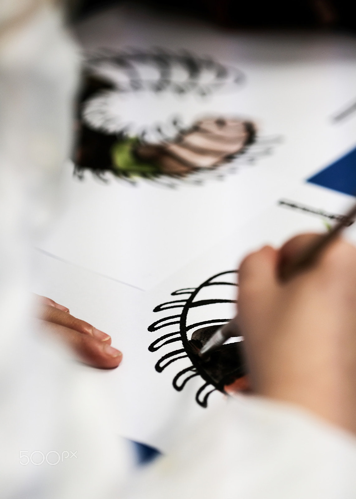 Fujifilm X-Pro2 + Fujifilm XF 60mm F2.4 R Macro sample photo. Child painting photography