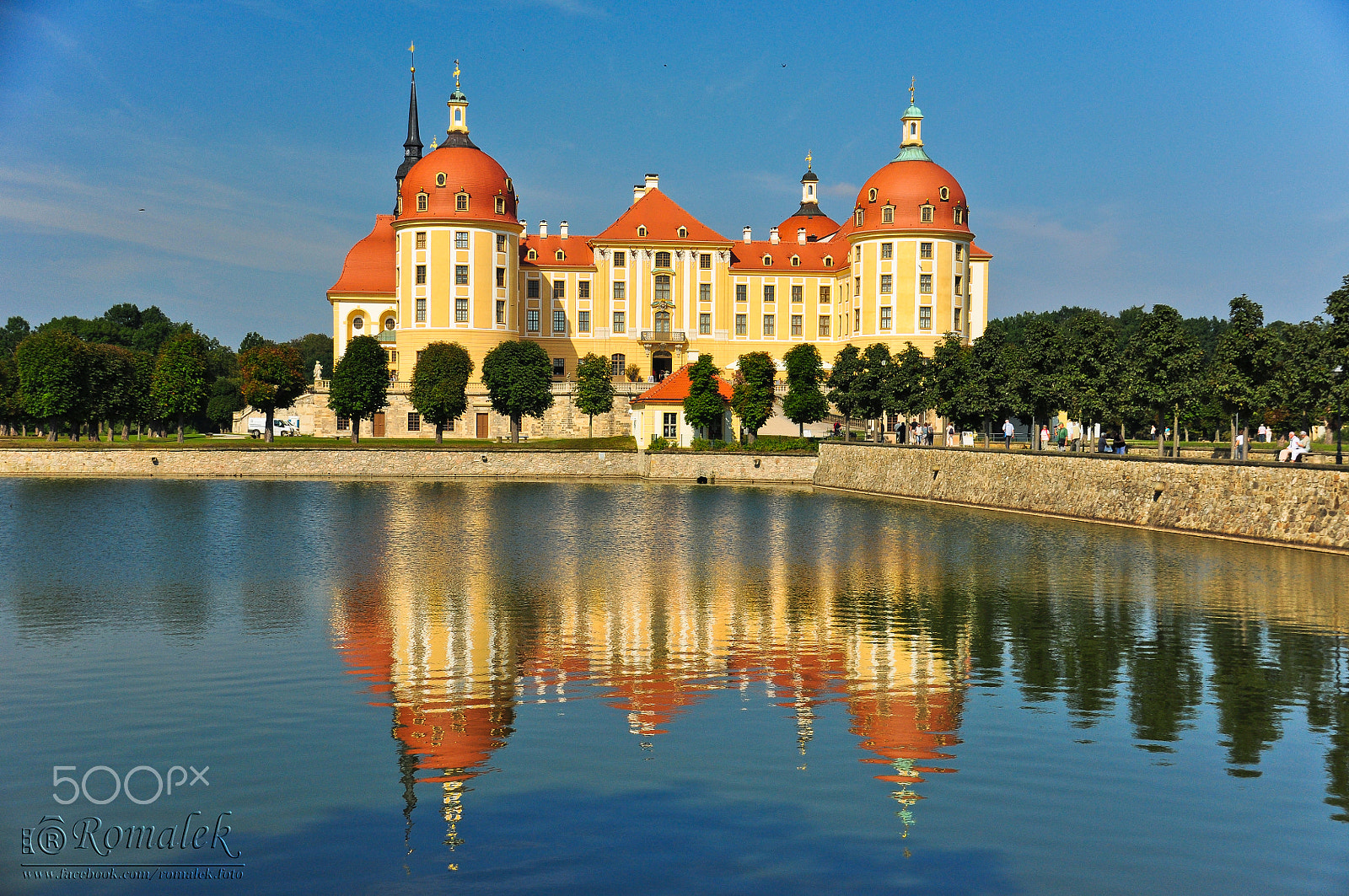 Sigma 18-250mm F3.5-6.3 DC Macro OS HSM sample photo. Pałac moritzburg photography