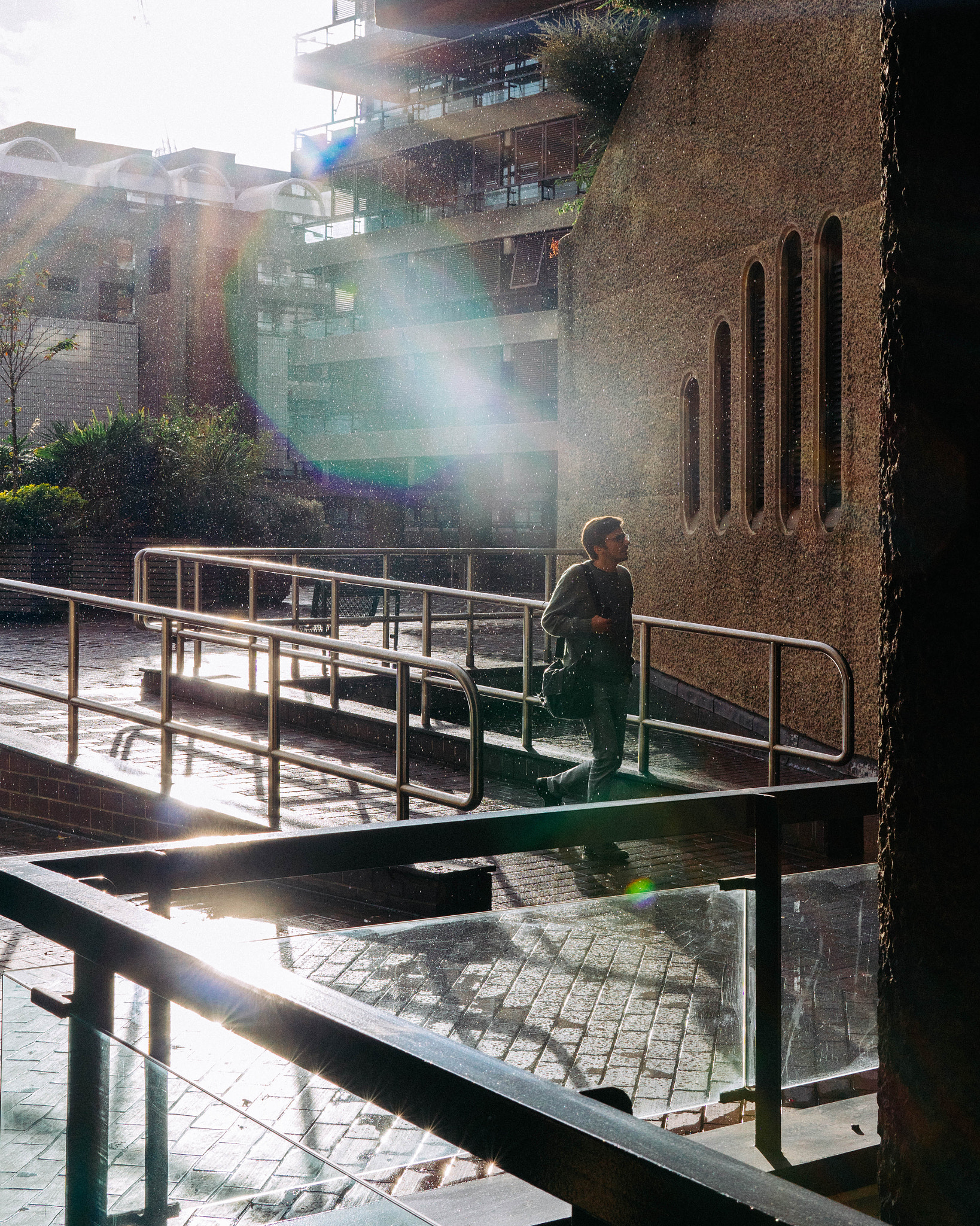 Sony a6300 + 30mm F1.4 DC DN | Contemporary 016 sample photo. Barbican photography