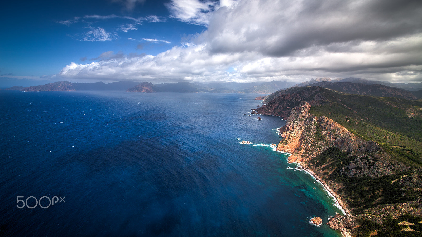Sigma 12-24mm F4.5-5.6 II DG HSM sample photo. Up in the air photography