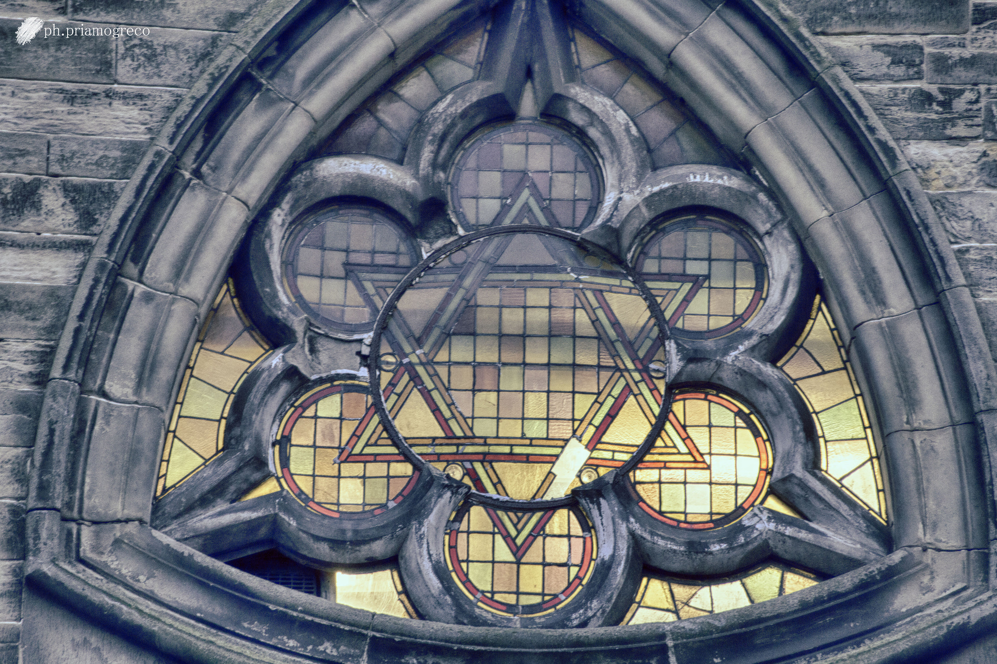 Sigma 70-300mm F4-5.6 APO DG Macro sample photo. Rose window photography