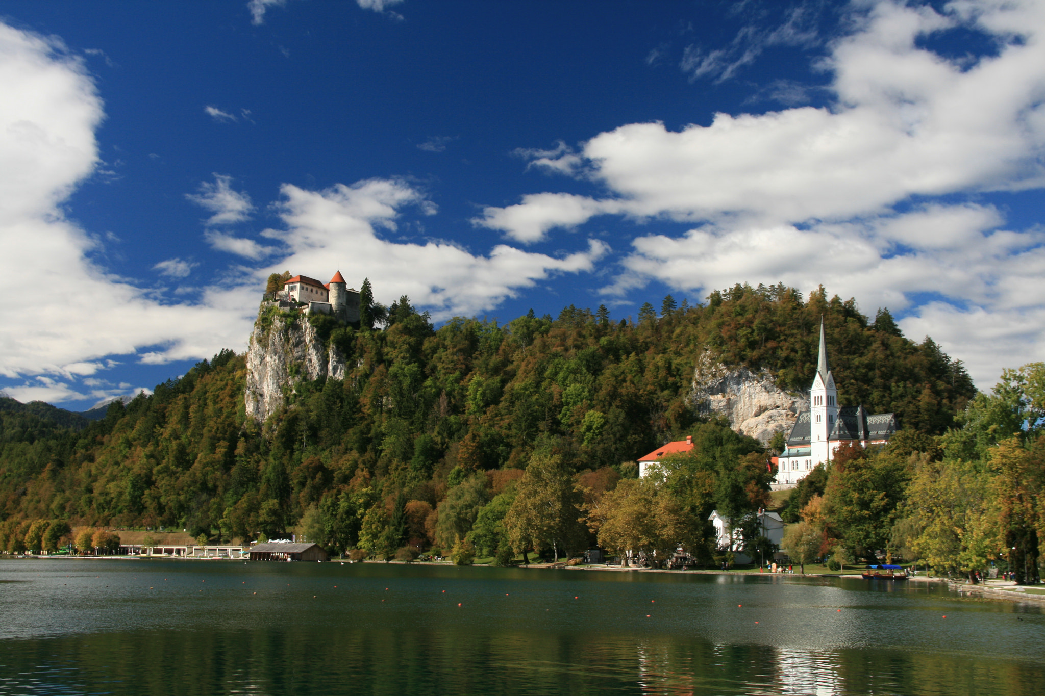 Sigma 18-125mm F3.8-5.6 DC OS HSM sample photo. Bled photography